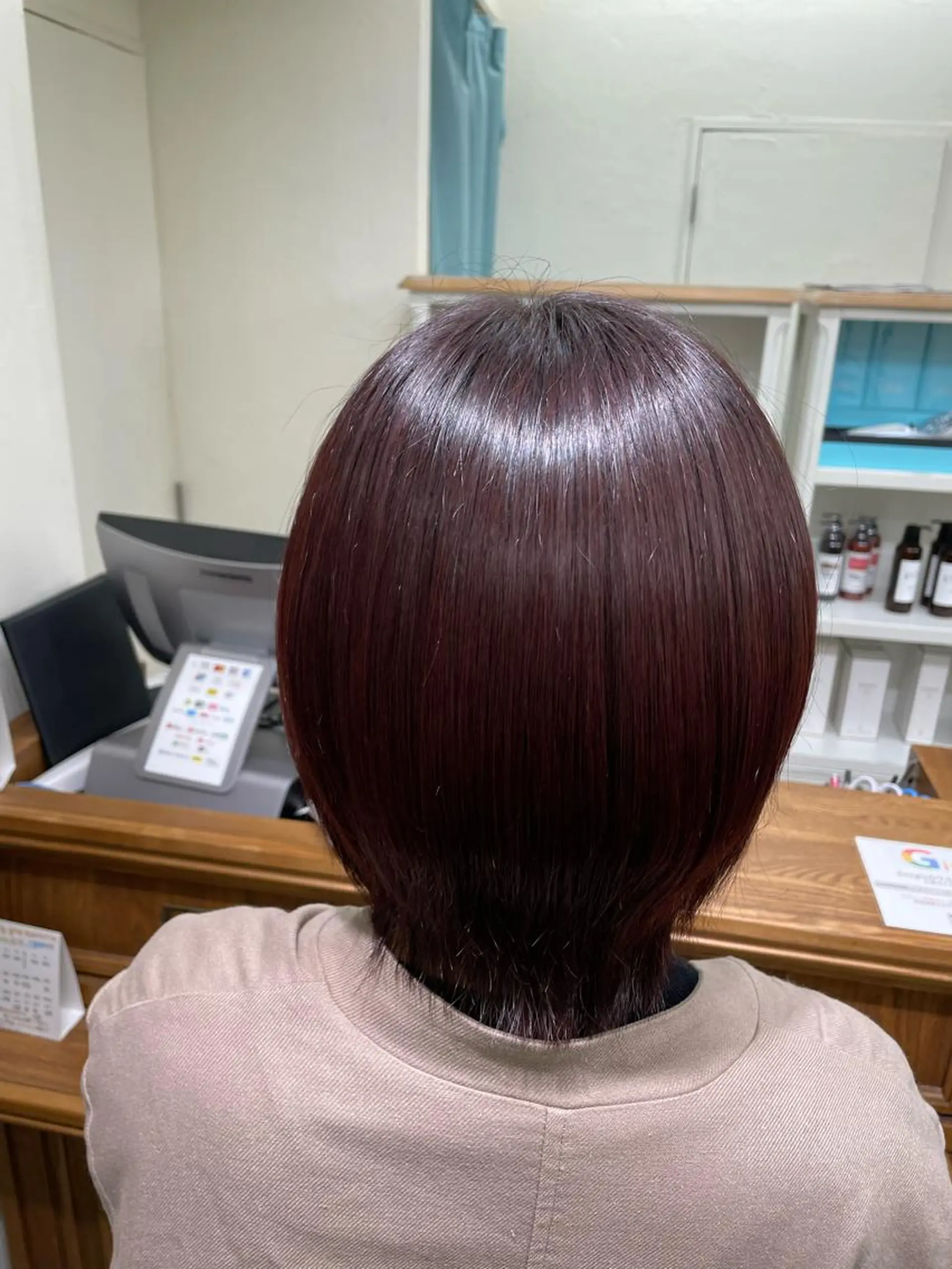 ミディアム gite KOHOKU所属・髪質改善レイヤー/ 雨のヘアスタイル