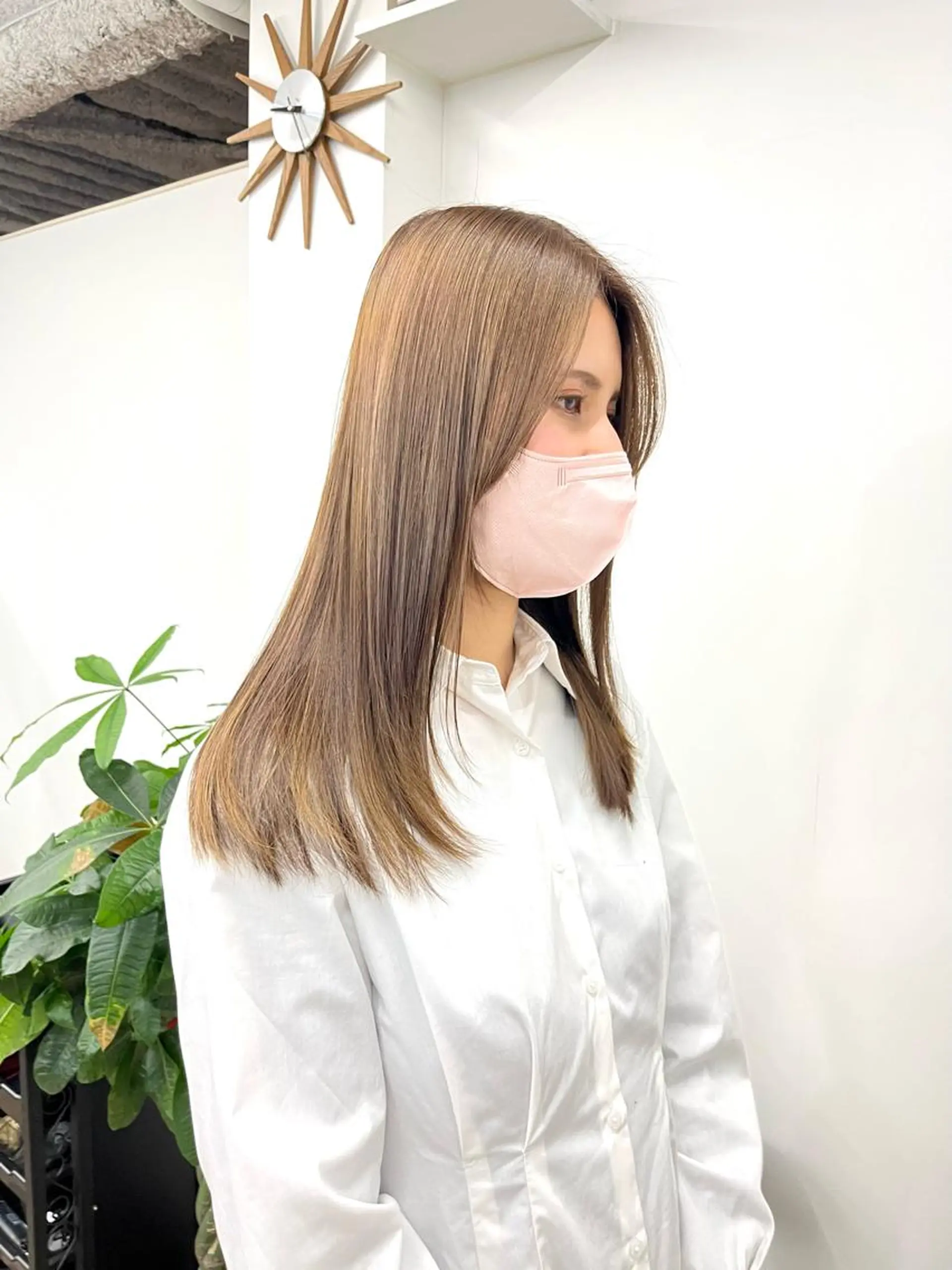 ロング カラー ベージュカラー ブリーチ ケアブリーチ ミルクティーベージュ 髪質改善 HIROKO / 透明感暖色カラー🎀のヘアスタイル