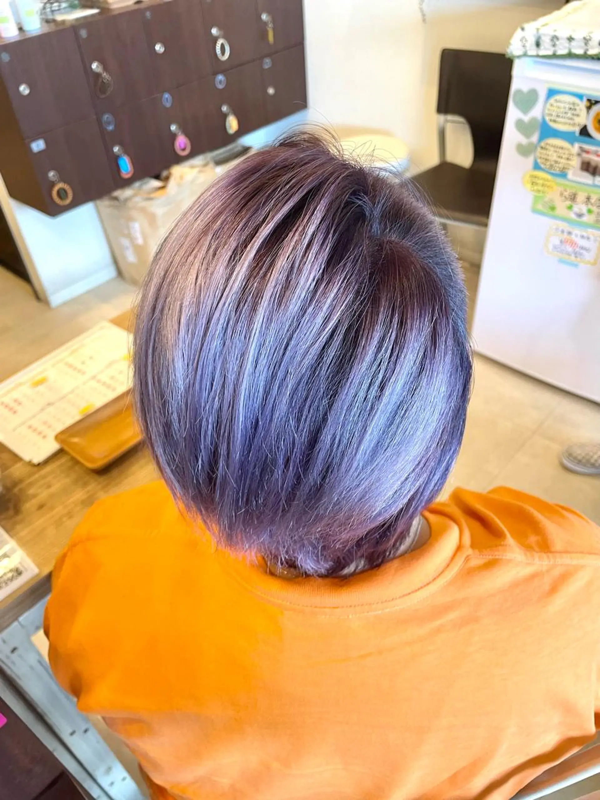 ショート カラー ブリーチ ラベンダーカラー 美容室 Jフィドルファドル所属・わきた かずなのヘアスタイル