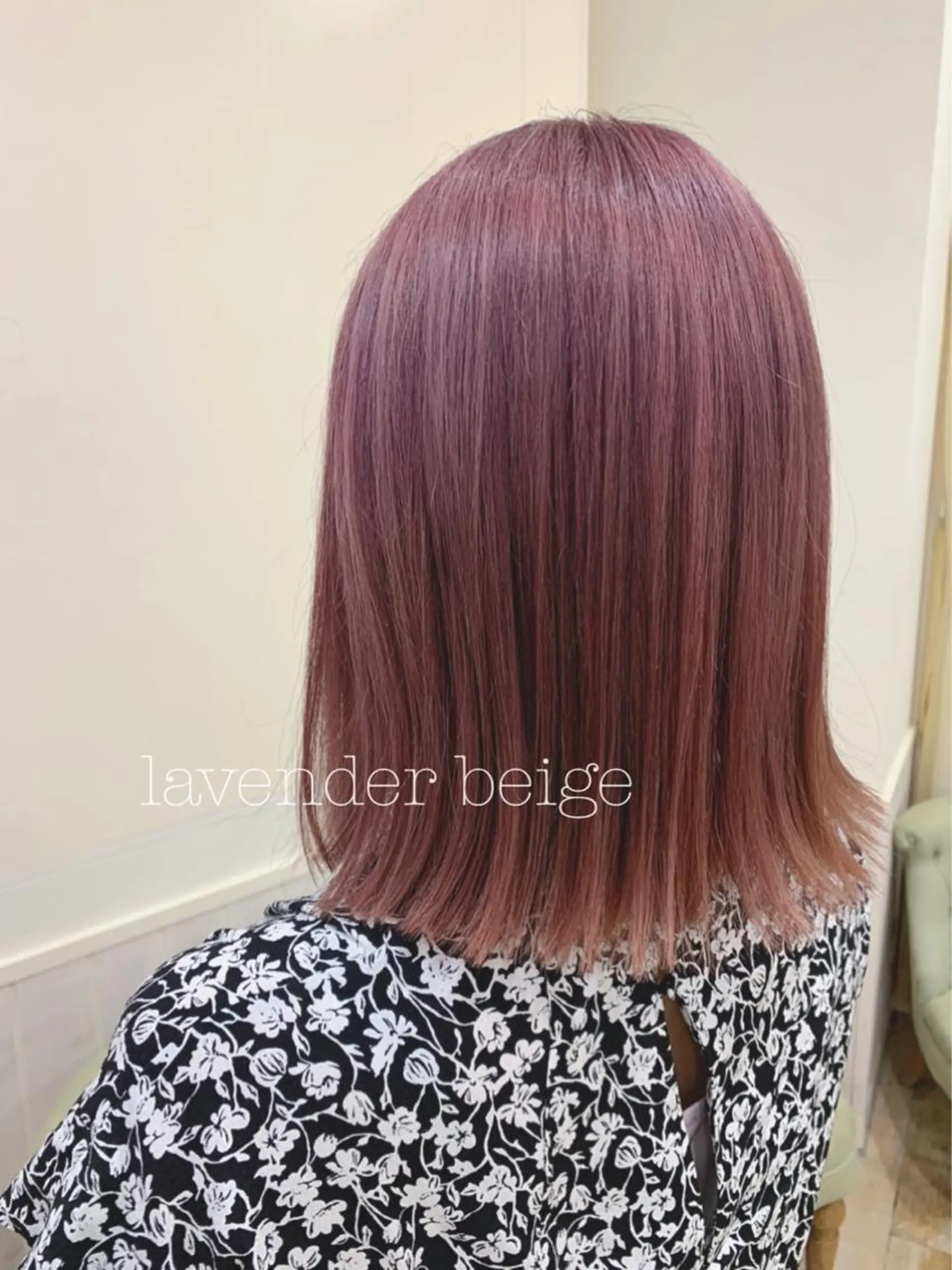 ミディアム カラー カット ヘアカラー トリートメント ぱつっとボブ/ 小野あかねのヘアスタイル