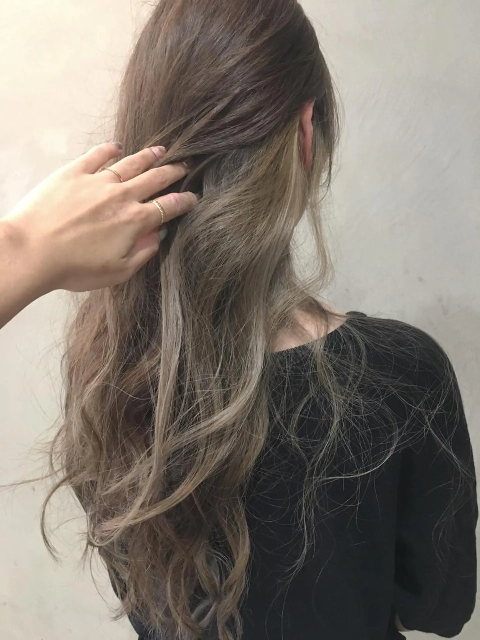 ロング カラー 🩷🍭中津・梅田 エリア🍬💜のヘアスタイル