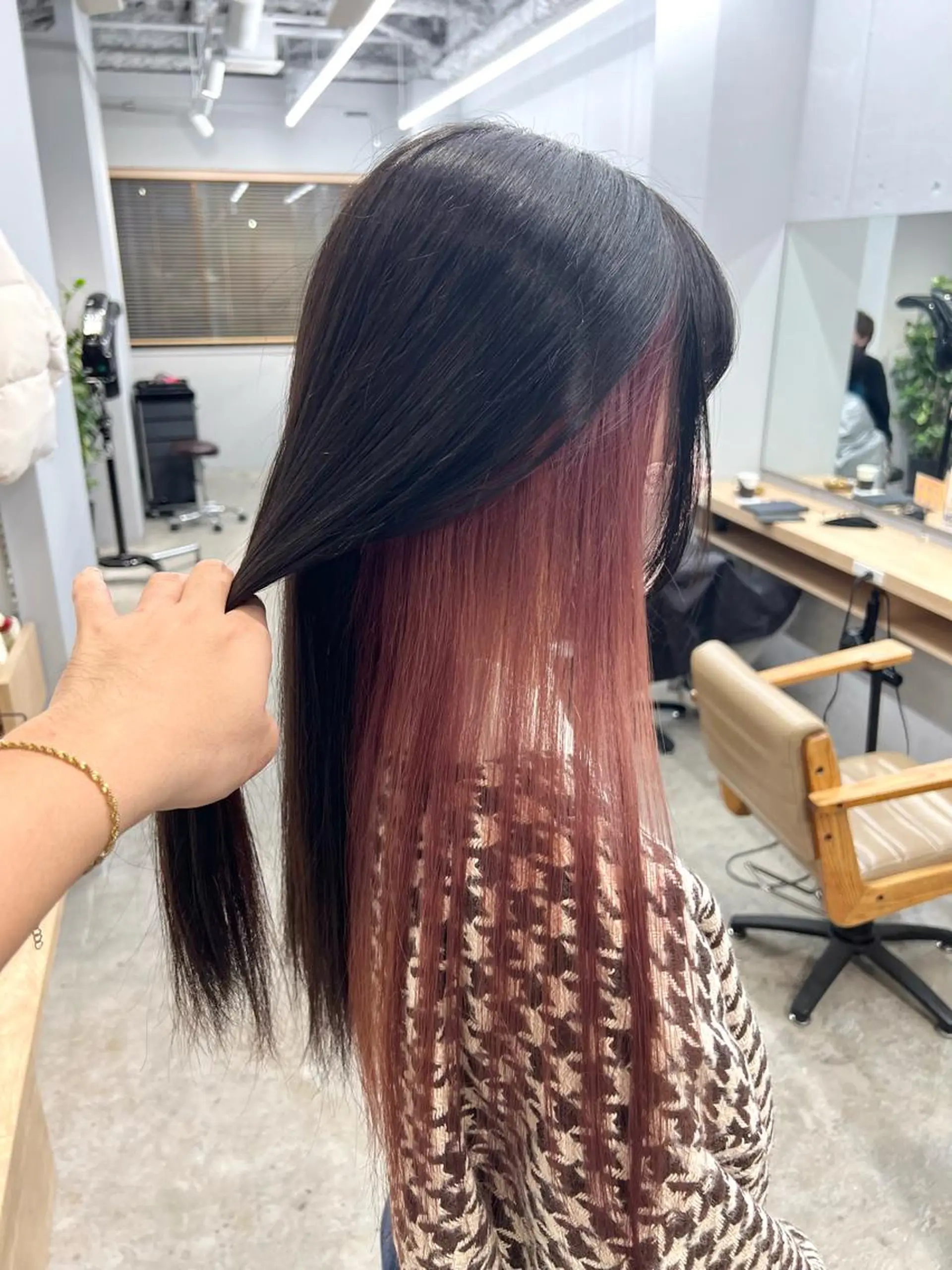 ロング カラー ピンクカラー 代表　YUKI ☆のヘアスタイル