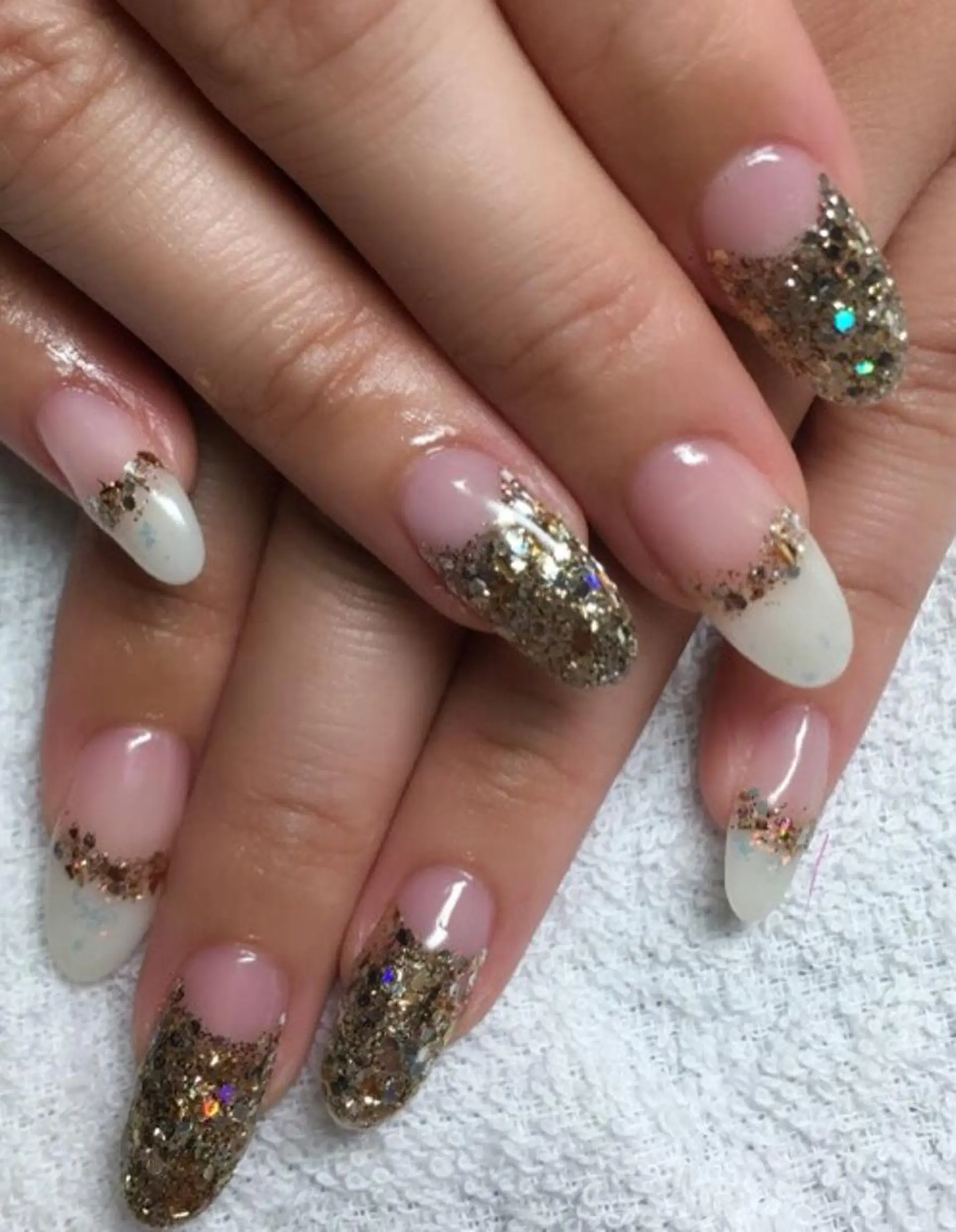 ネイル フレンチネイル ラメ(グリッター) 逆フレンチ スカルプネイル ハンドネイル beauty salonM&Iのネイルデザイン