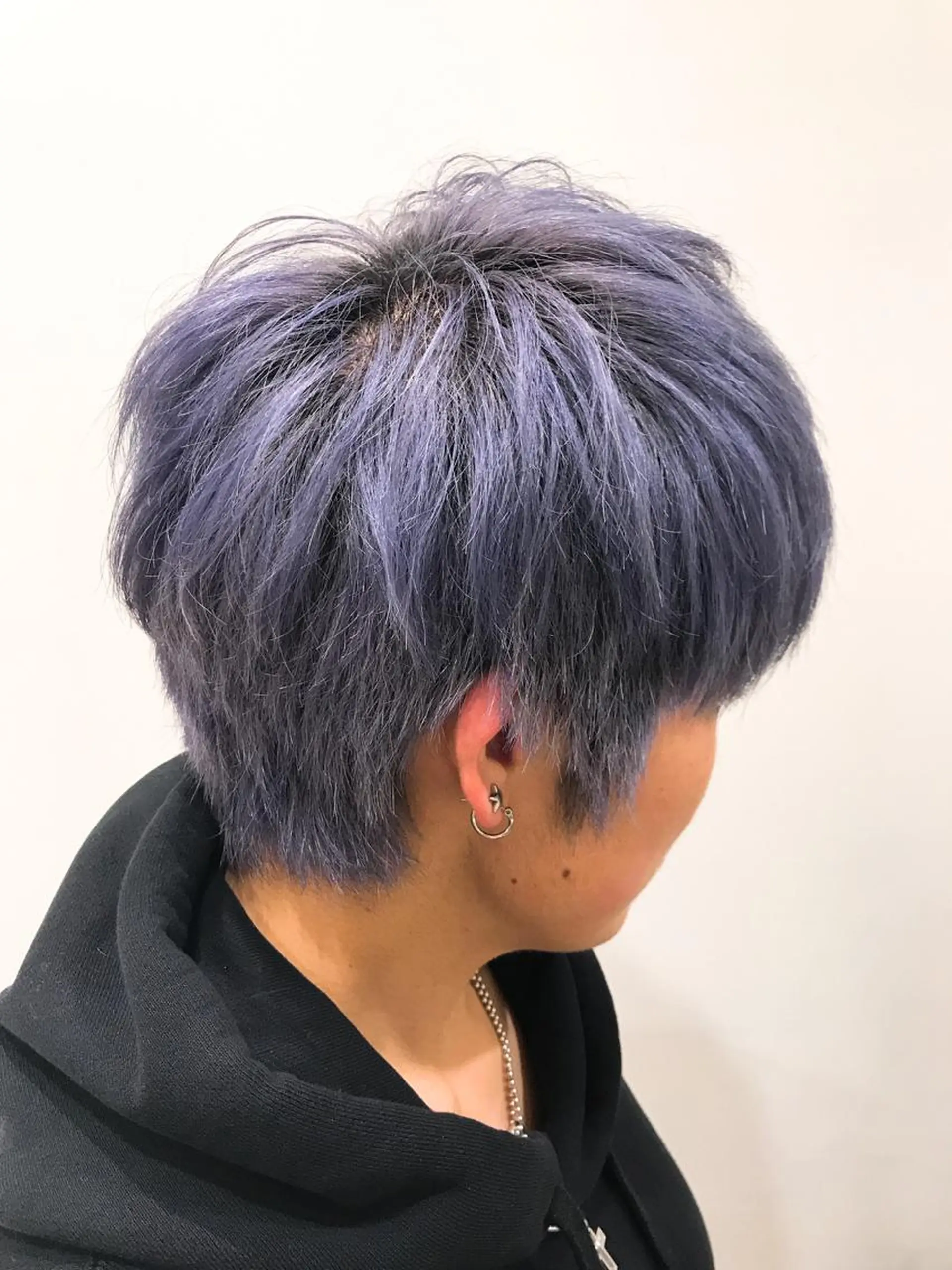 ショート カラー アッシュ ブリーチ ラベンダーカラー ラベンダーアッシュ PEWL所属・クロスパーマ松永裕久 似合わせカットのヘアスタイル