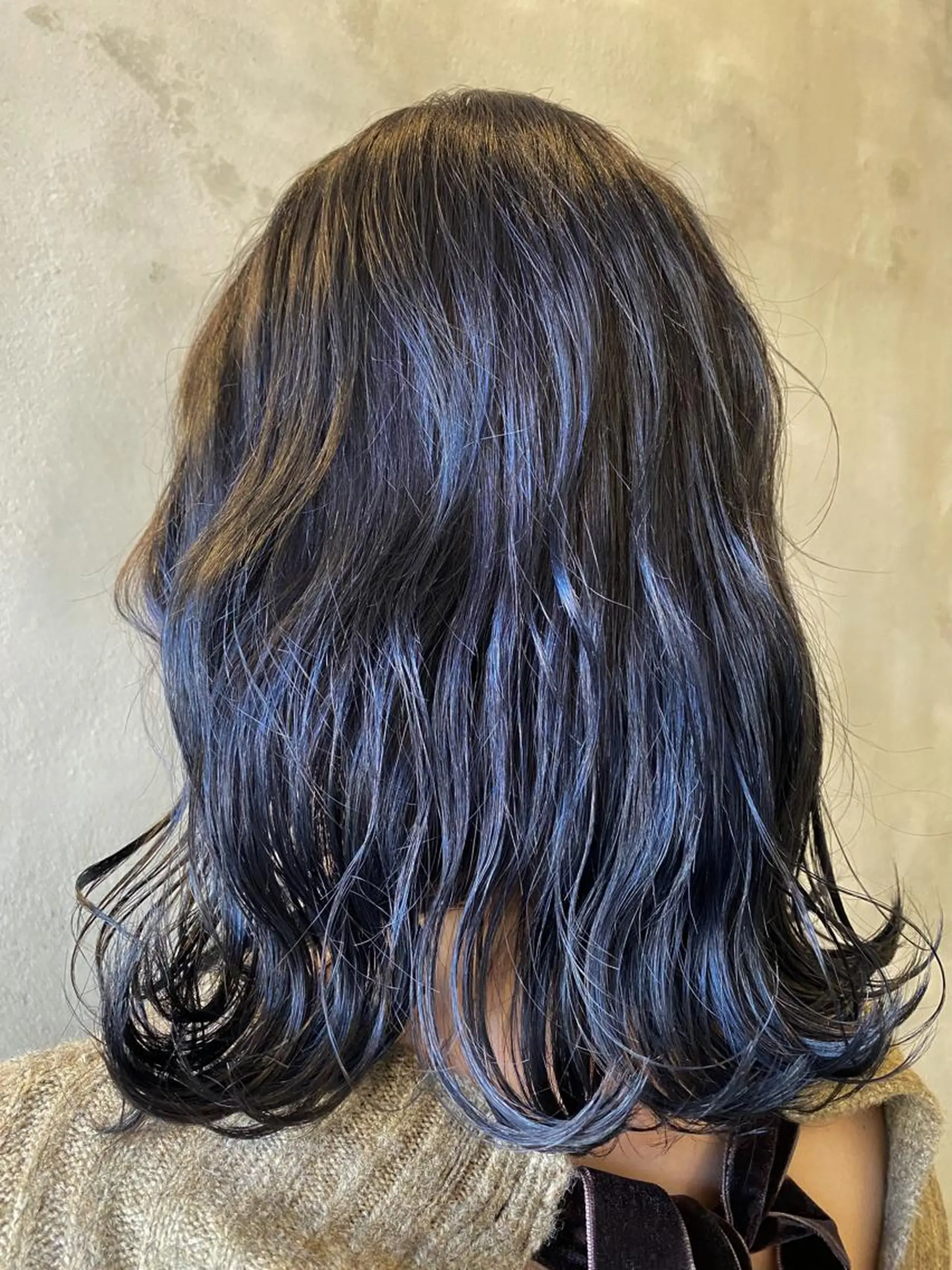 ミディアム カラー ブリーチ ブルーカラー ハイライトカラー ラベンダーカラー ハイライト Salonde  COCO所属・メンズパーマ/ RIOのヘアスタイル