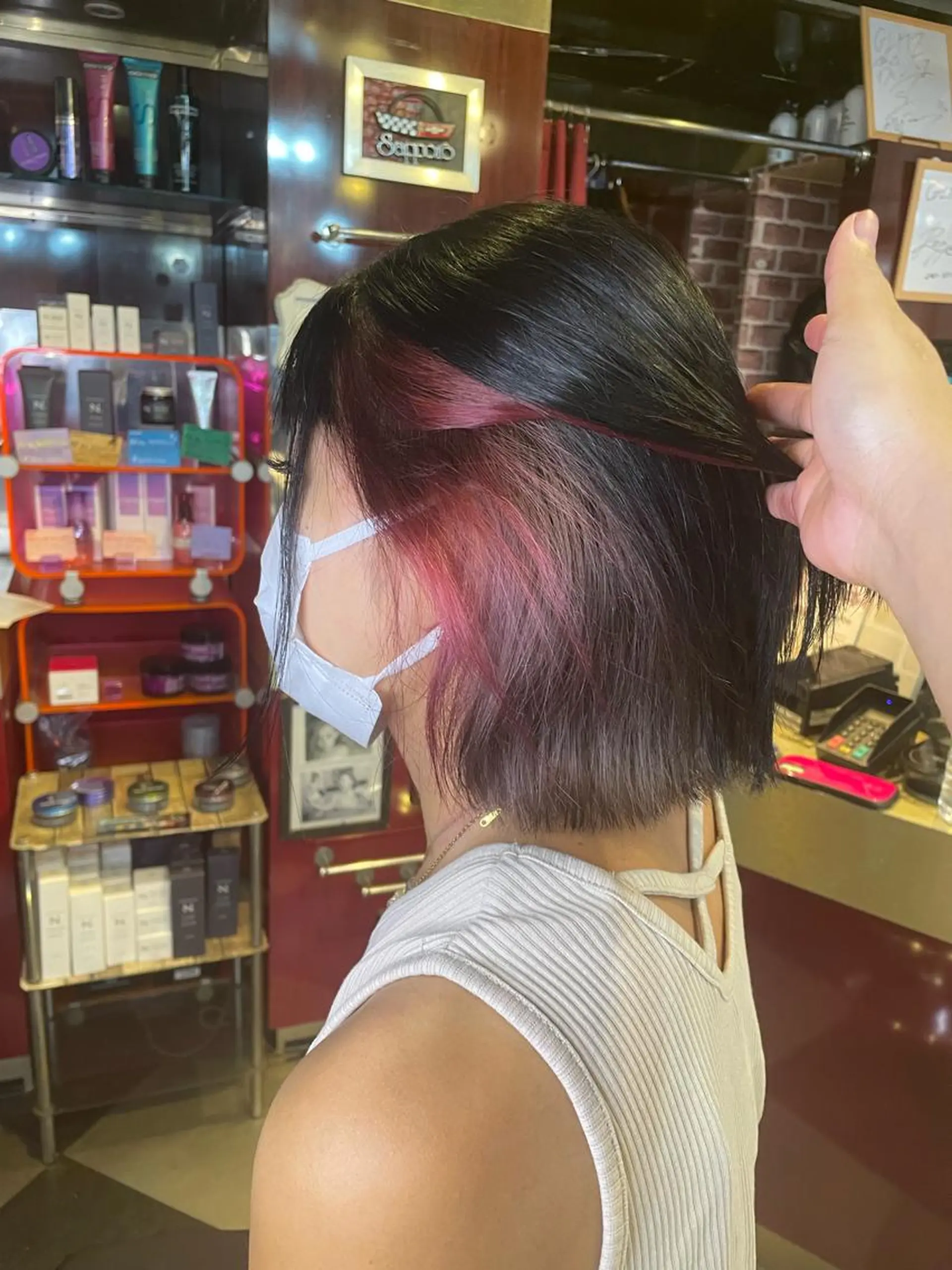 ミディアム 👑派手髪/カット 👑ANRYのヘアスタイル