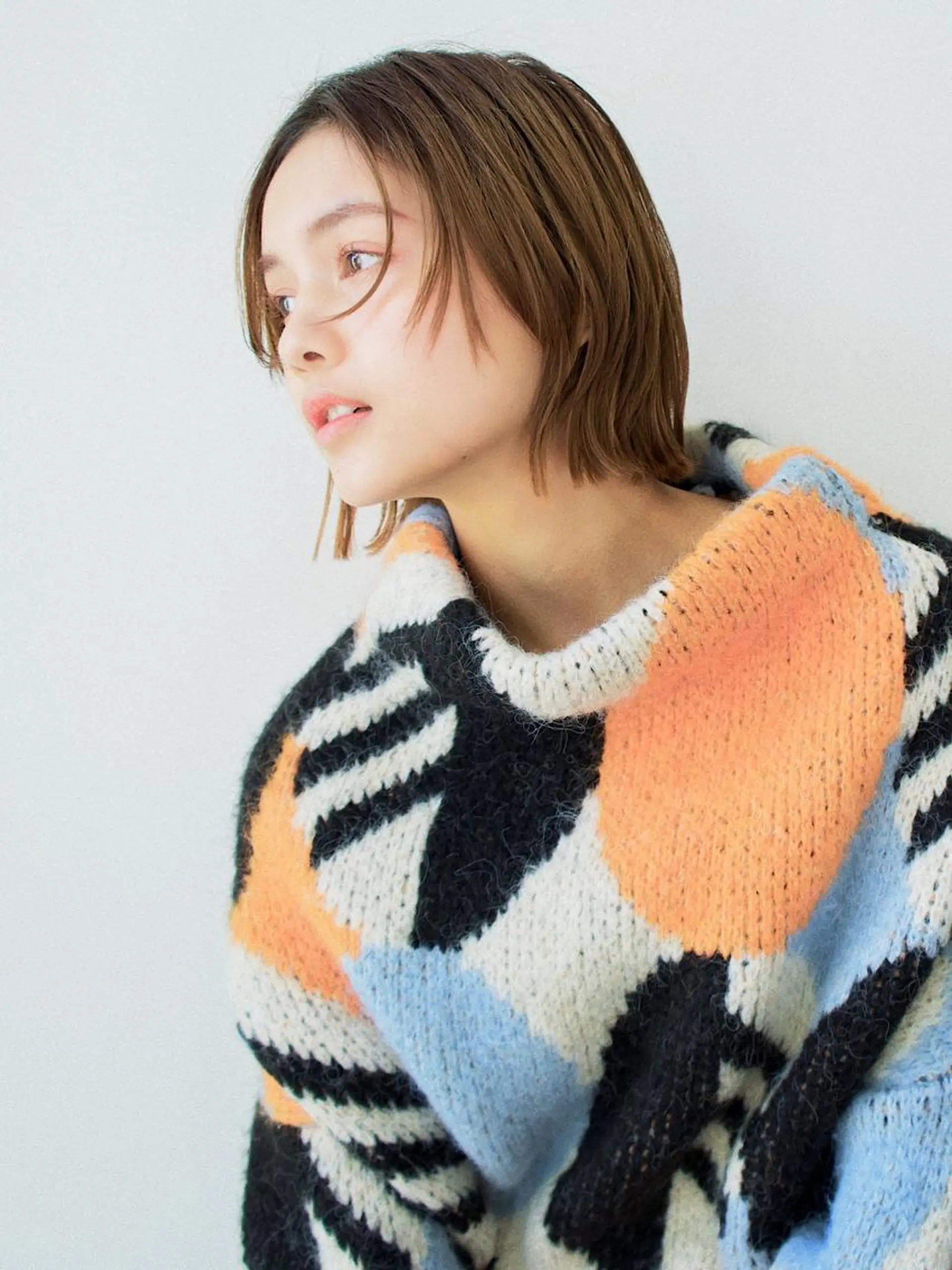 ショート 切りっぱなしボブ ショートボブ ボブ ハイライト シースルーバング バレイヤージュ茅ヶ崎 オオタ カズキのヘアスタイル