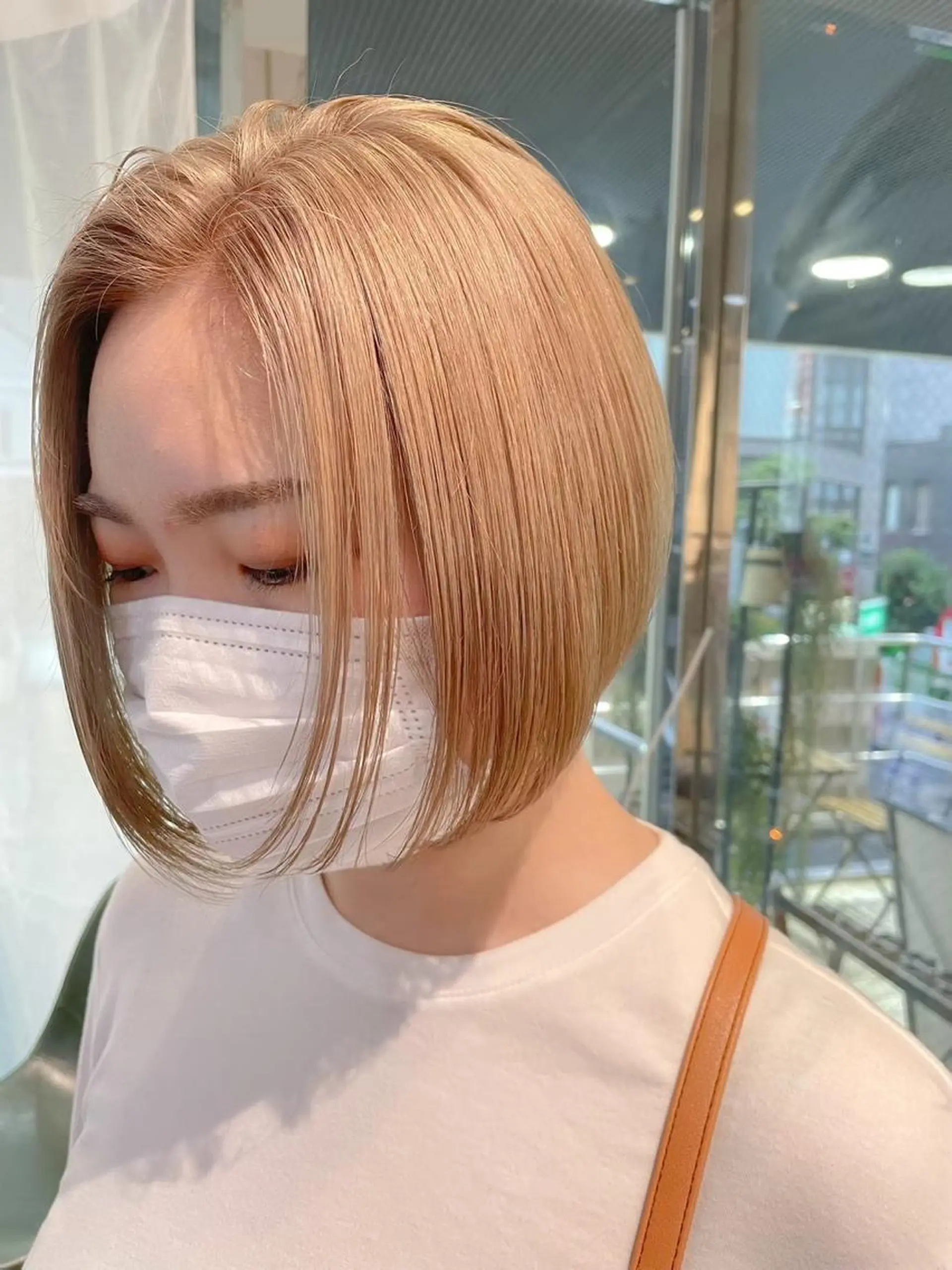 ショート カラー ベージュカラー 黒髪 ブリーチ ブルーカラー ブルーブラック ニュアンスネイル パーマ/コトミ🐸のヘアスタイル