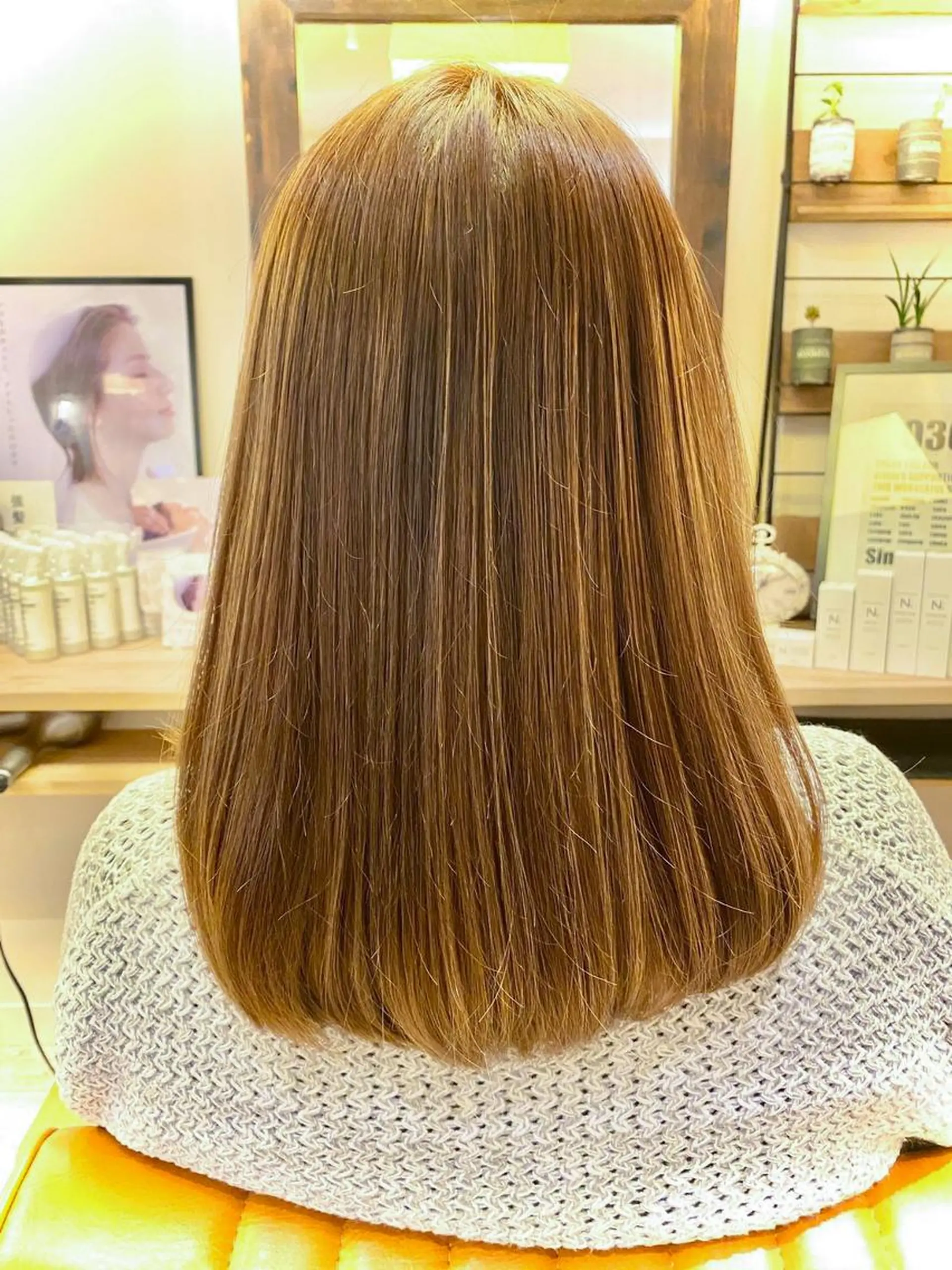 セミロング カラー 髪質改善 TERRACE阿倍野店所属・髪質改善 大内翔太のヘアスタイル