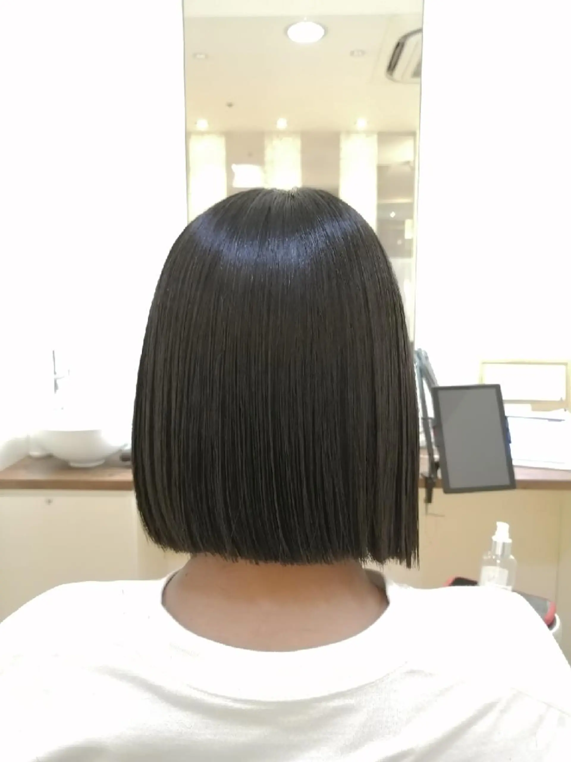 ショート ボブ 縮毛矯正 鈴木 さやかのヘアスタイル