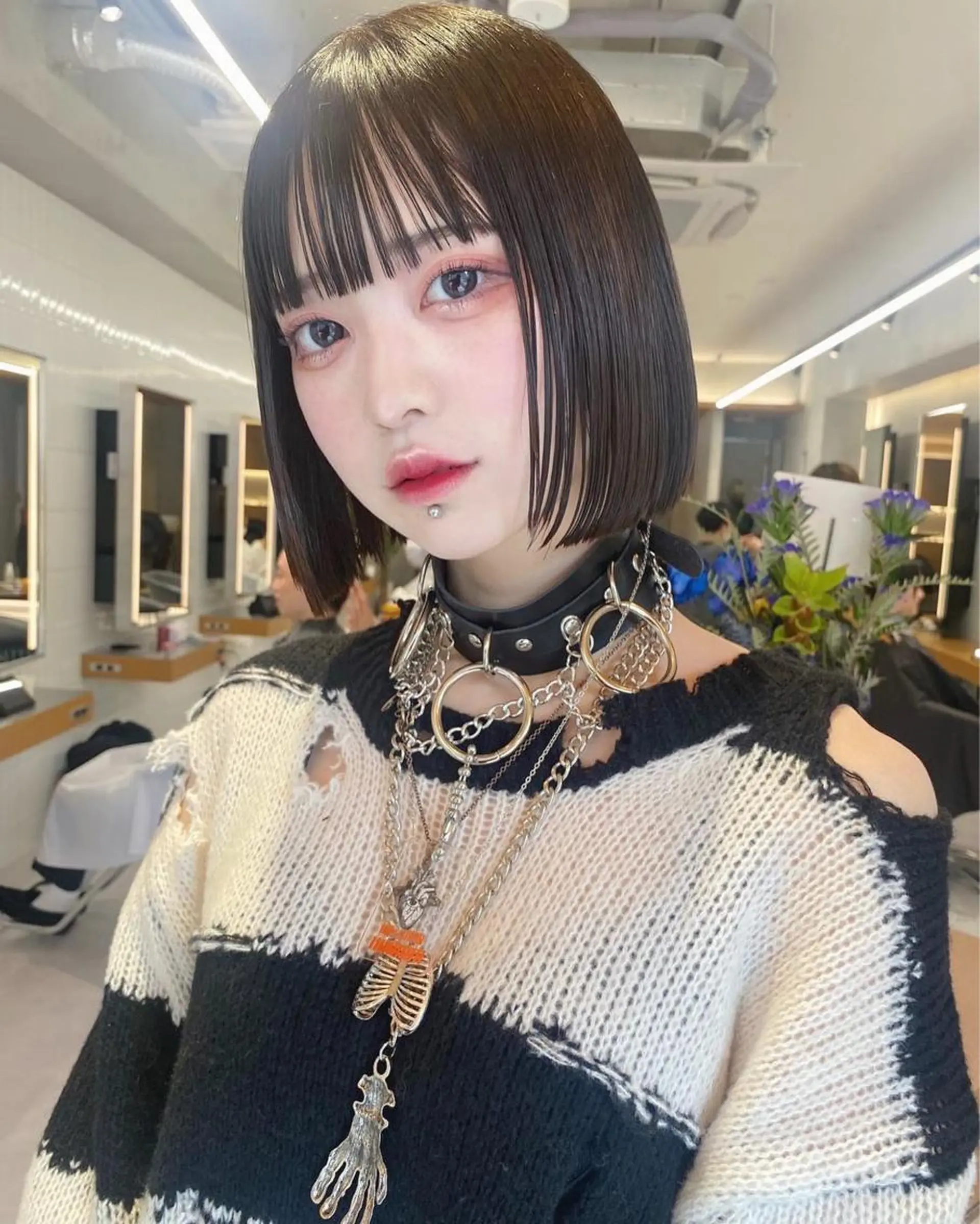 ショート カラー カット nico TOKYO所属・センターパート/ 暖色カラーayuのヘアスタイル