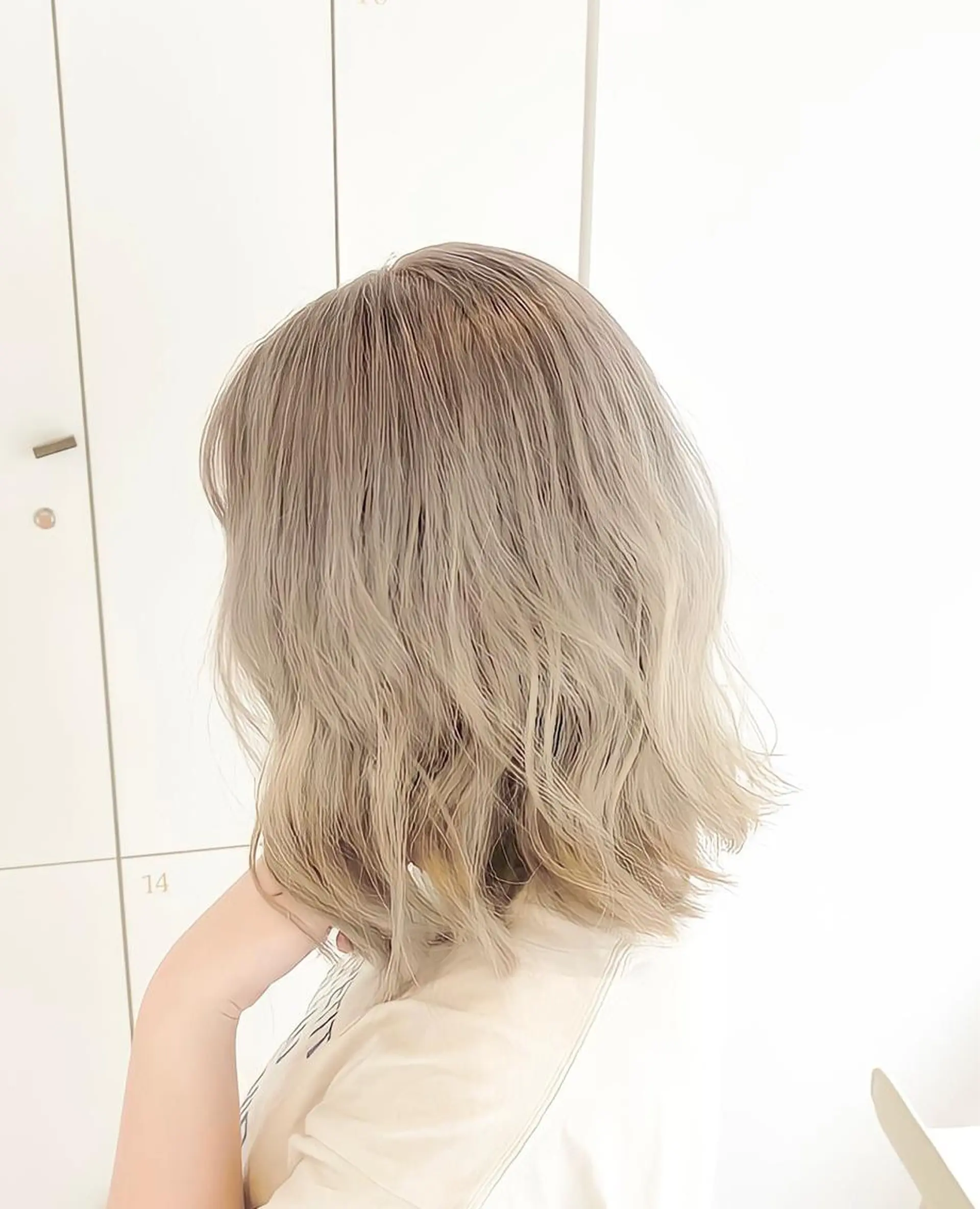 ミディアム カット ヘアカラー トリートメント motel所属・モデルや芸能人も通う ✨マンツーマンサロンのヘアスタイル