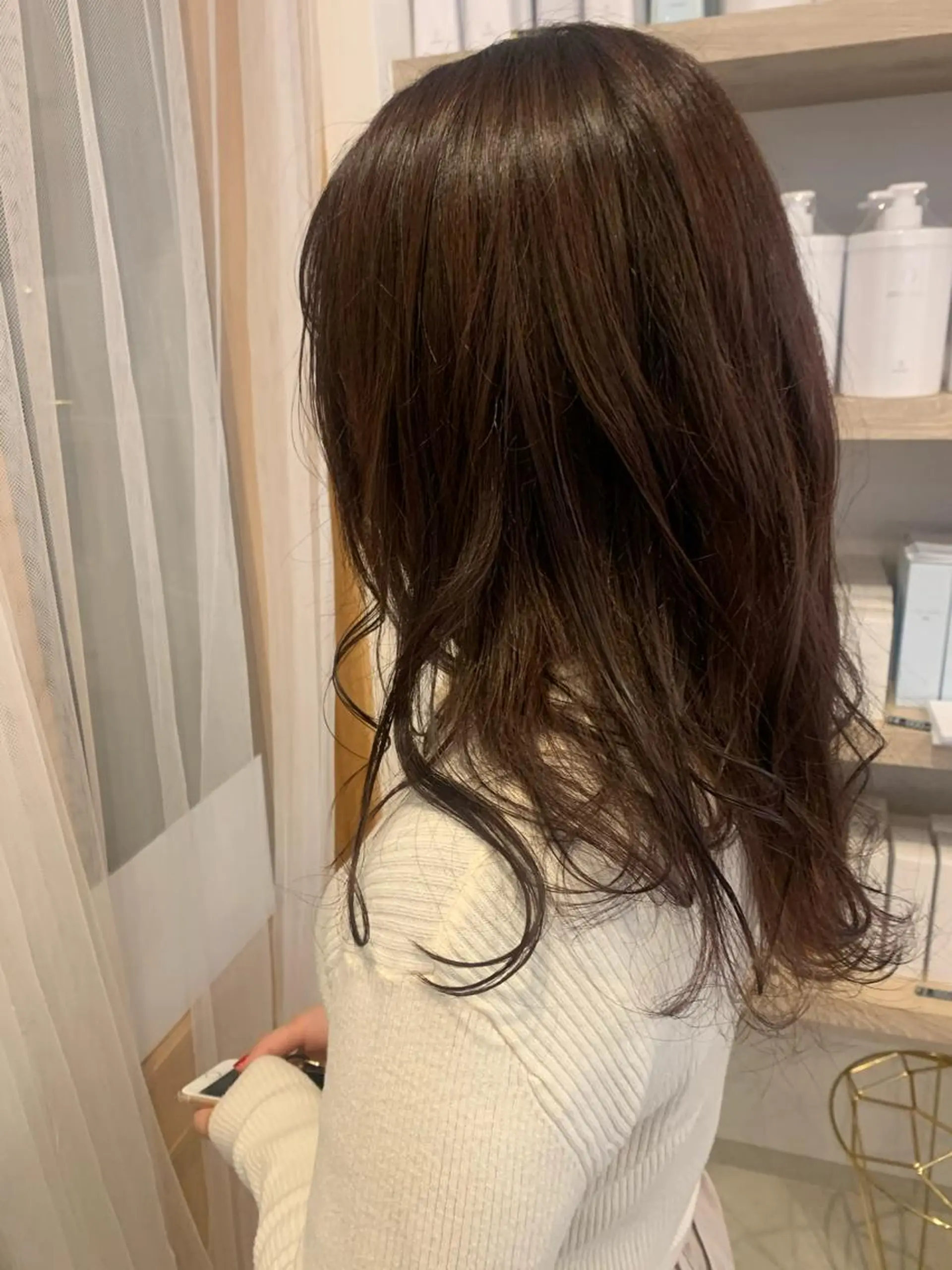 ロング カラー ベージュカラー ブリーチ ブリーチなしカラー ピンクカラー ピンクベージュ cher. 新井瑞希のヘアスタイル