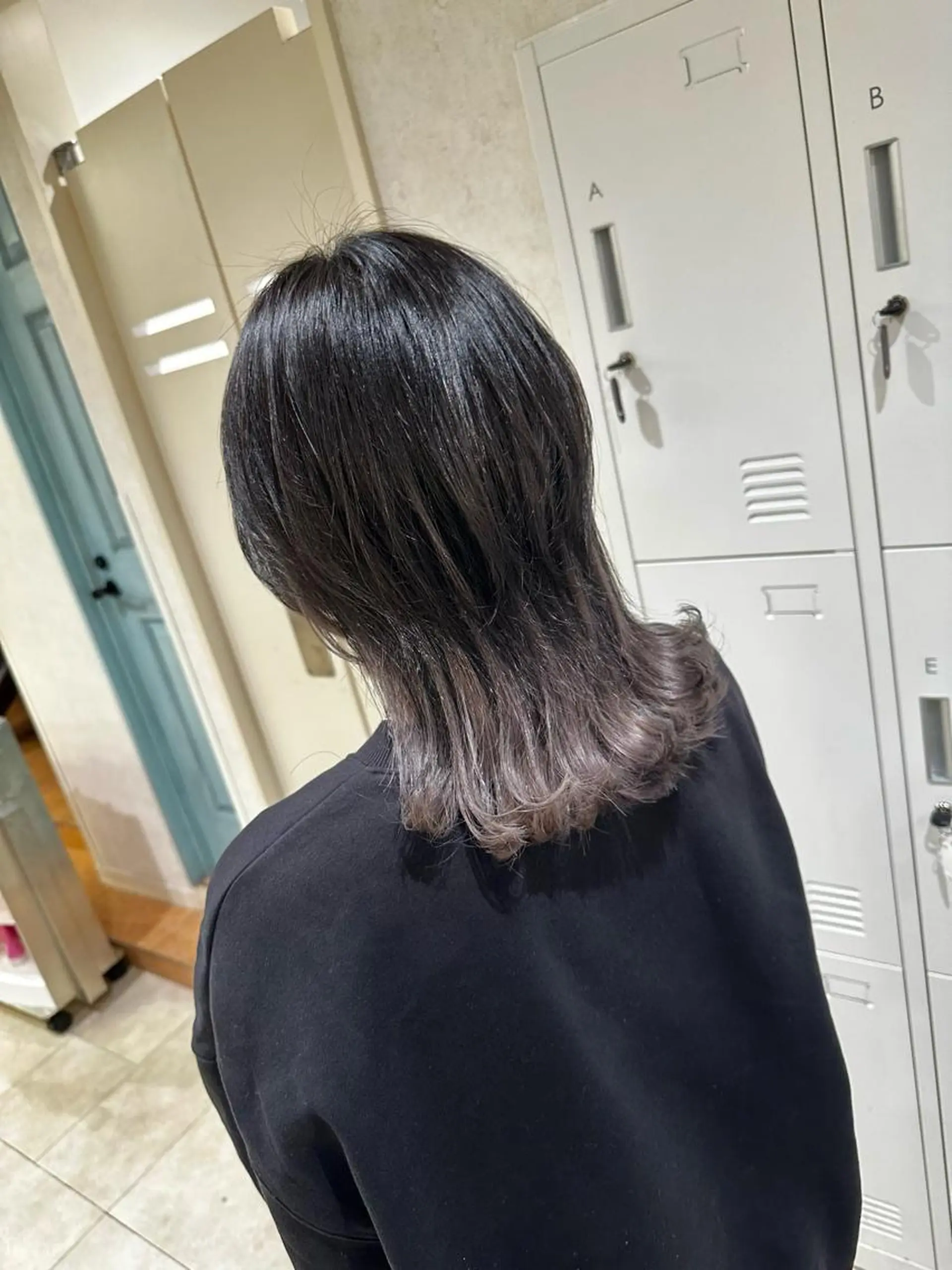 ミディアム カラー デザインカラー🎨 下北沢 / 磯部のヘアスタイル