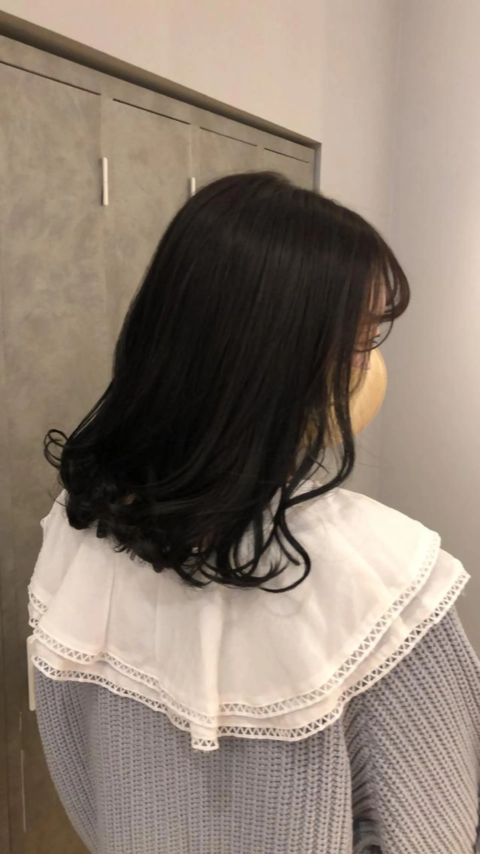 ミディアム VIEWユリナ メイク/ カットのヘアスタイル