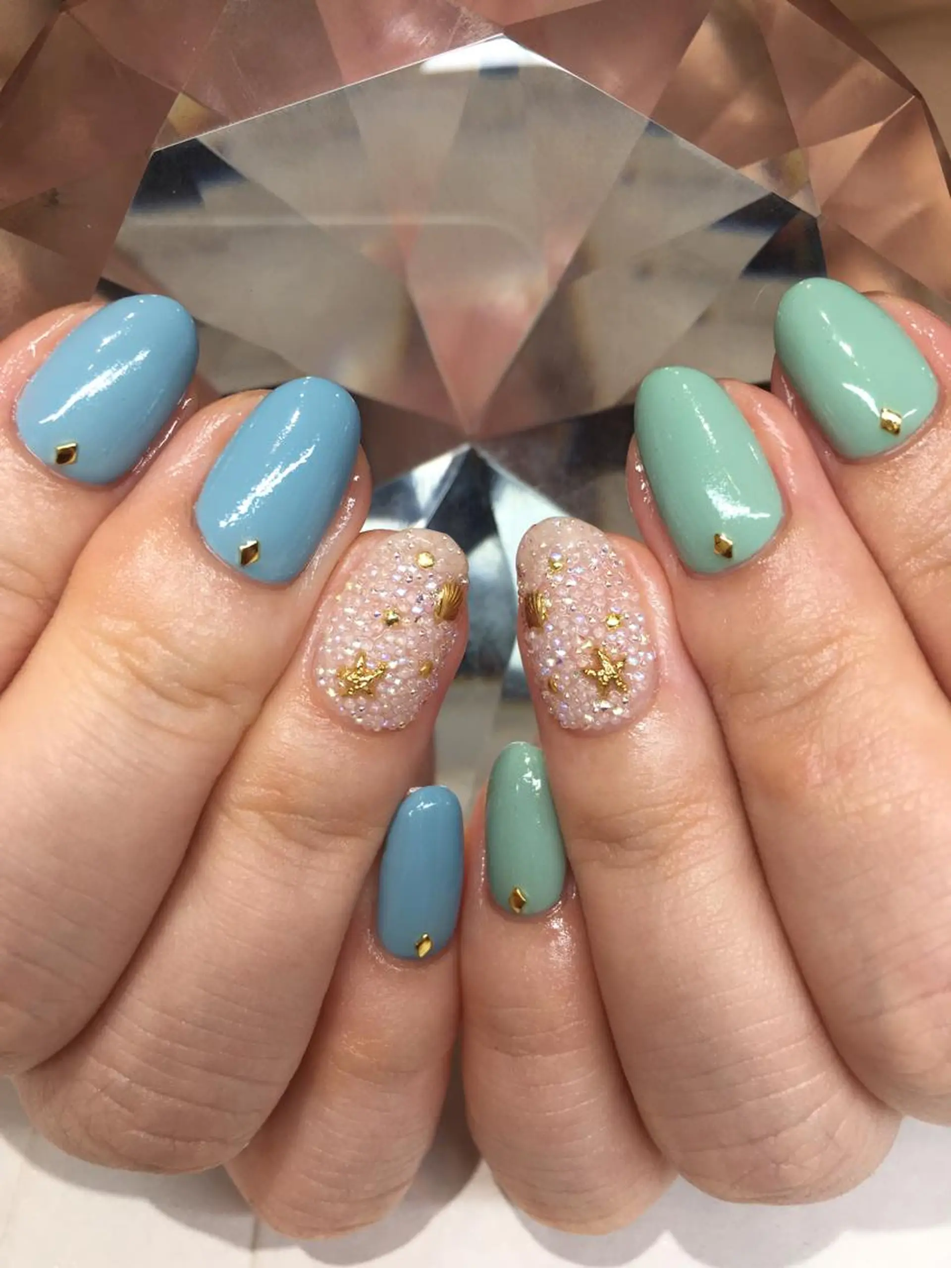 ネイル ハンドネイル glow_ nailのネイルデザイン