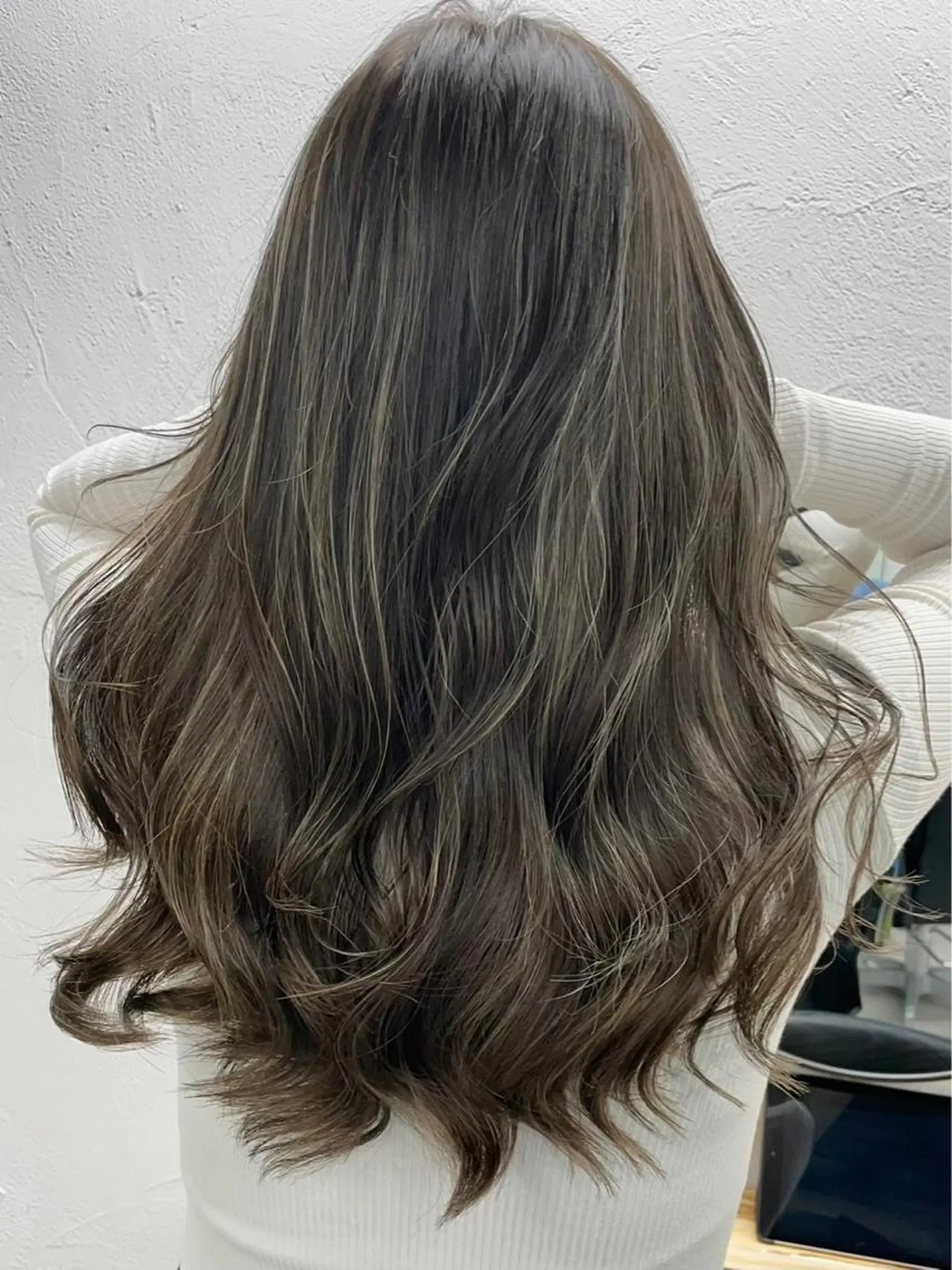 ロング ヘアアレンジ ハイライト 🫧透明感カラー/ ナルハ🫧のヘアスタイル