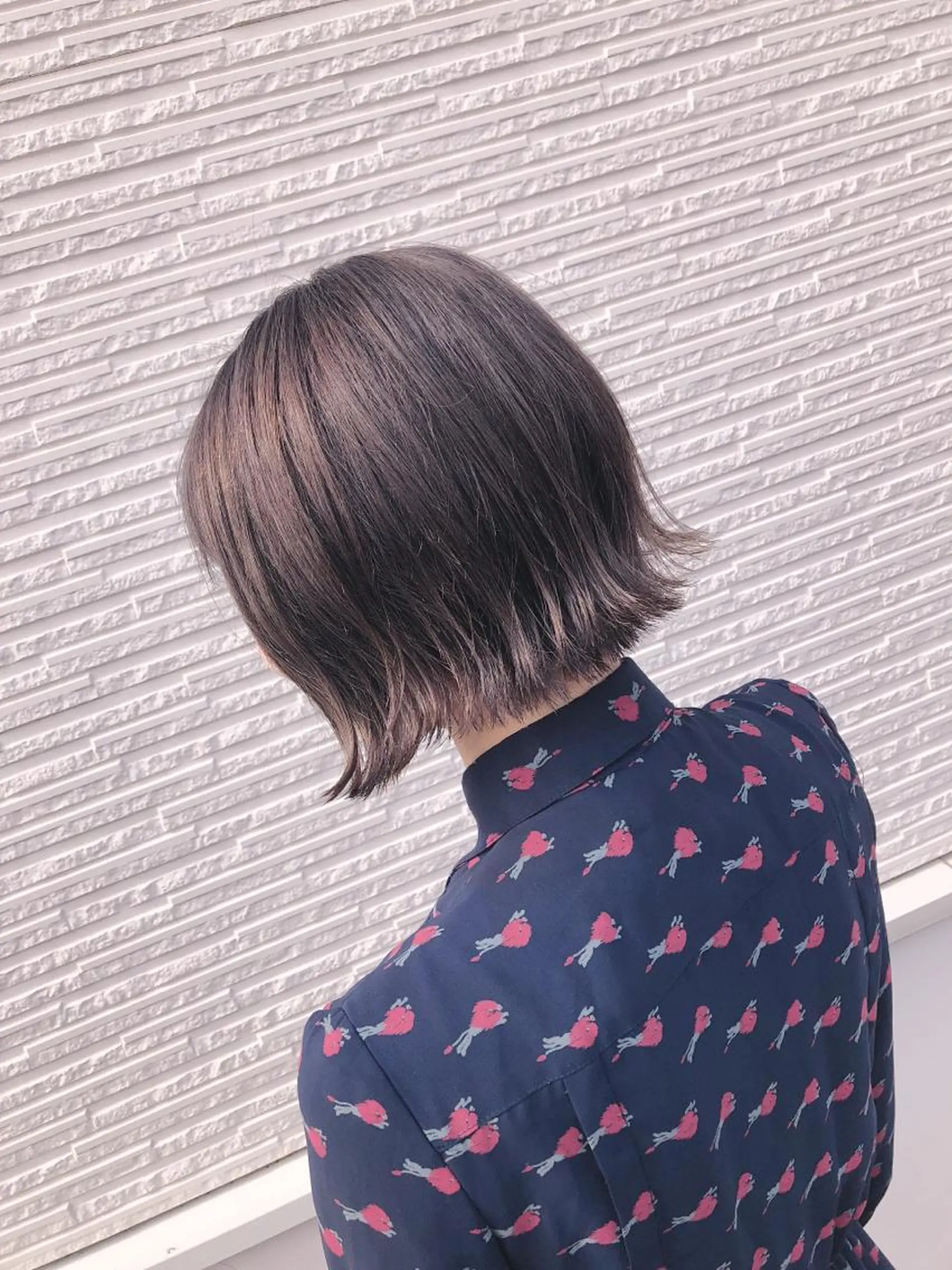 ショート カラー グレージュ ショートヘア カット ヘッドスパ 名畑 裕貴のヘアスタイル