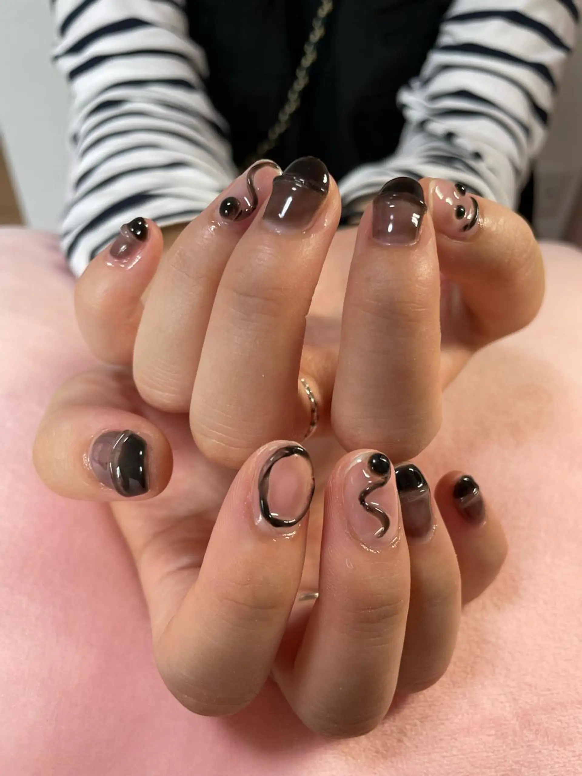 ネイル ハンドネイル フットネイル nailsalon momoのネイルデザイン