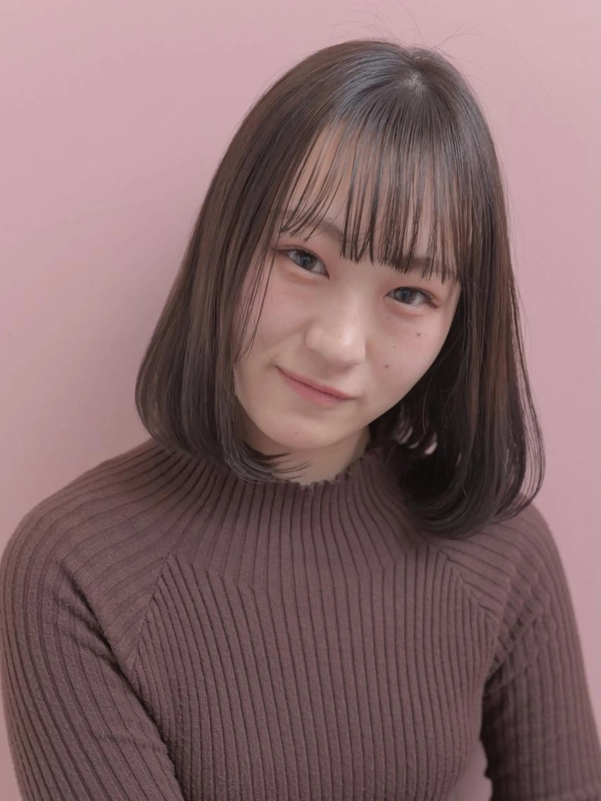 ミディアム カット 縮毛矯正 merc. 宮川琴代のヘアスタイル