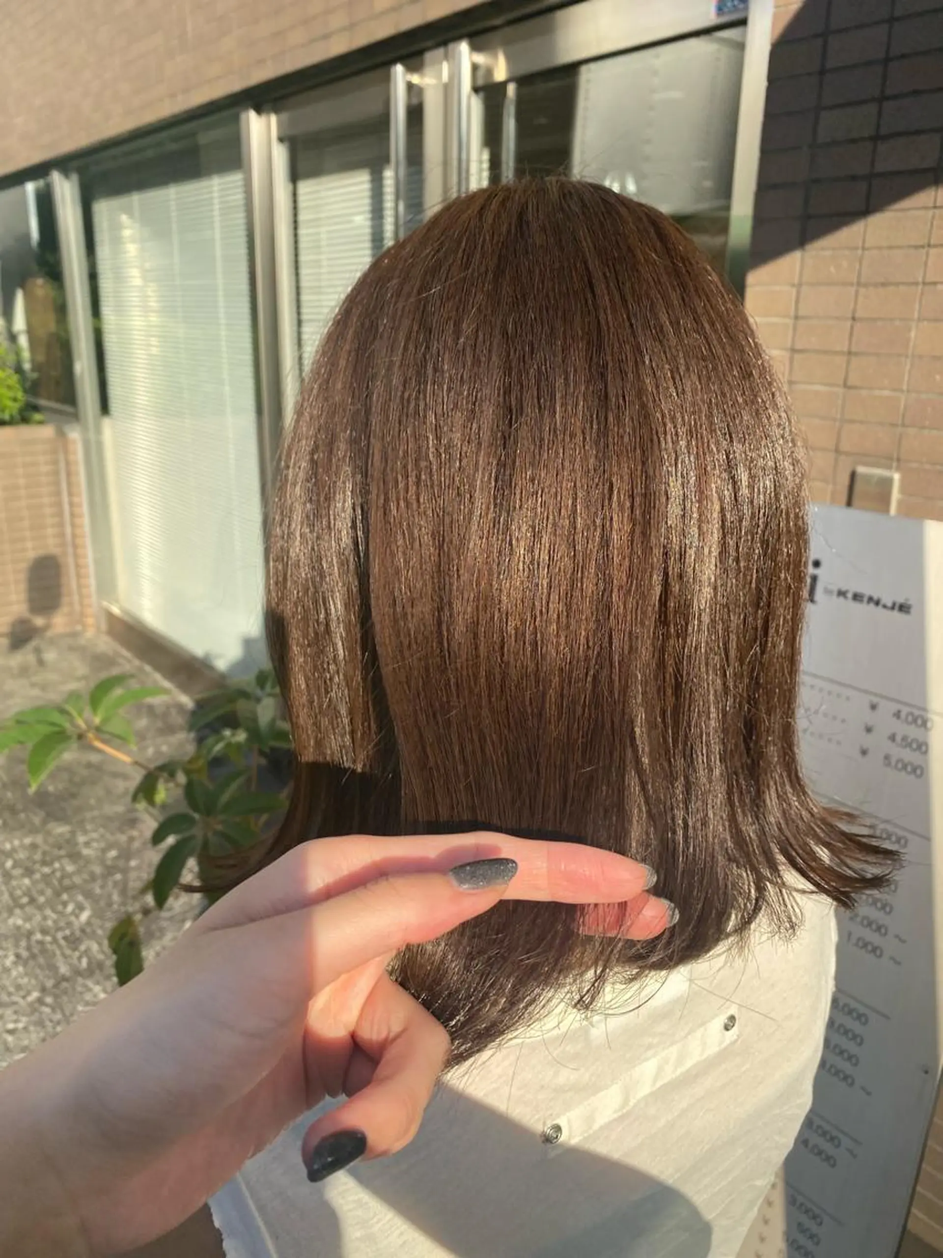 ミディアム ELEN 新百合ヶ丘のヘアスタイル