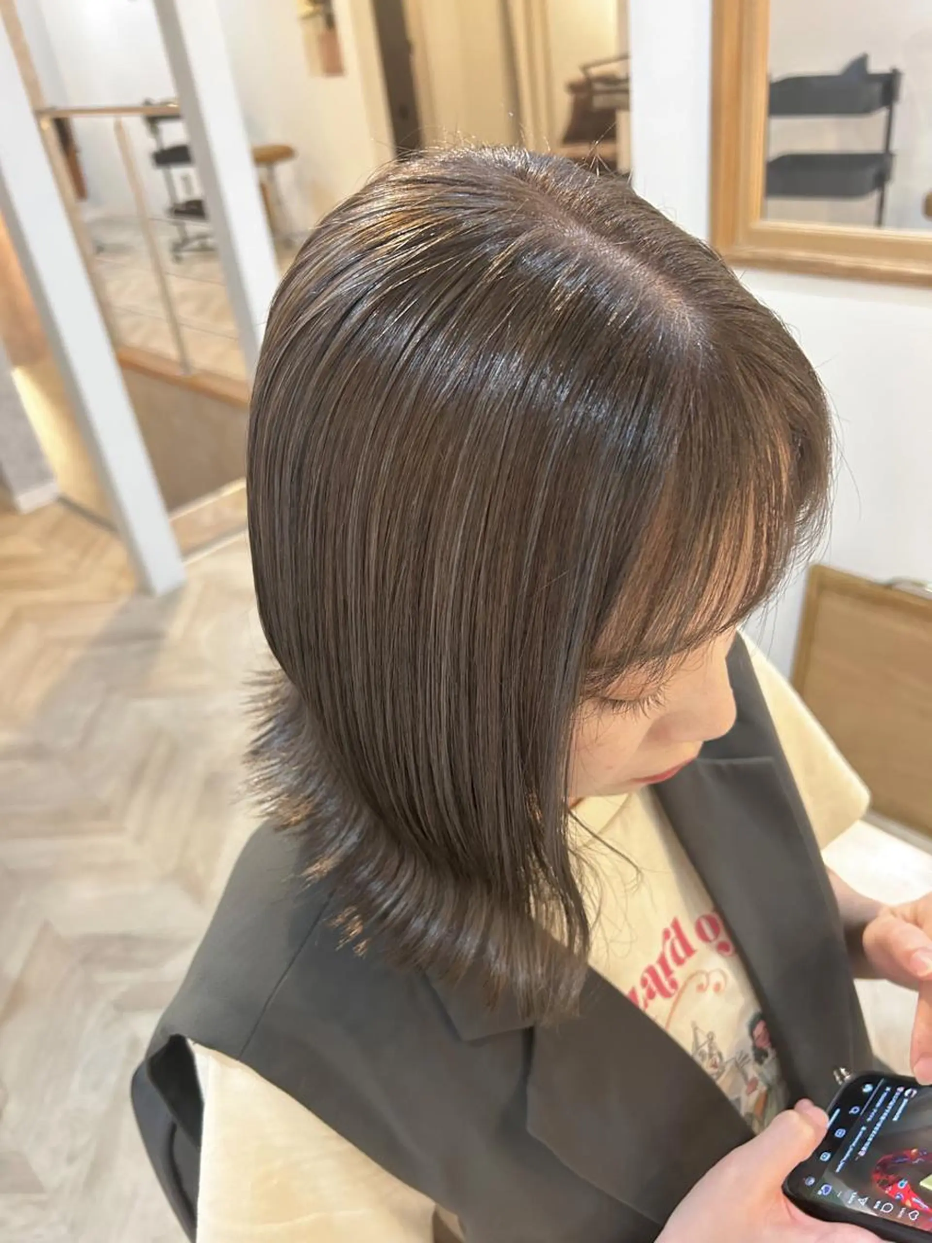 ミディアム ハイライト 香西 歩美【Lamp】のヘアスタイル