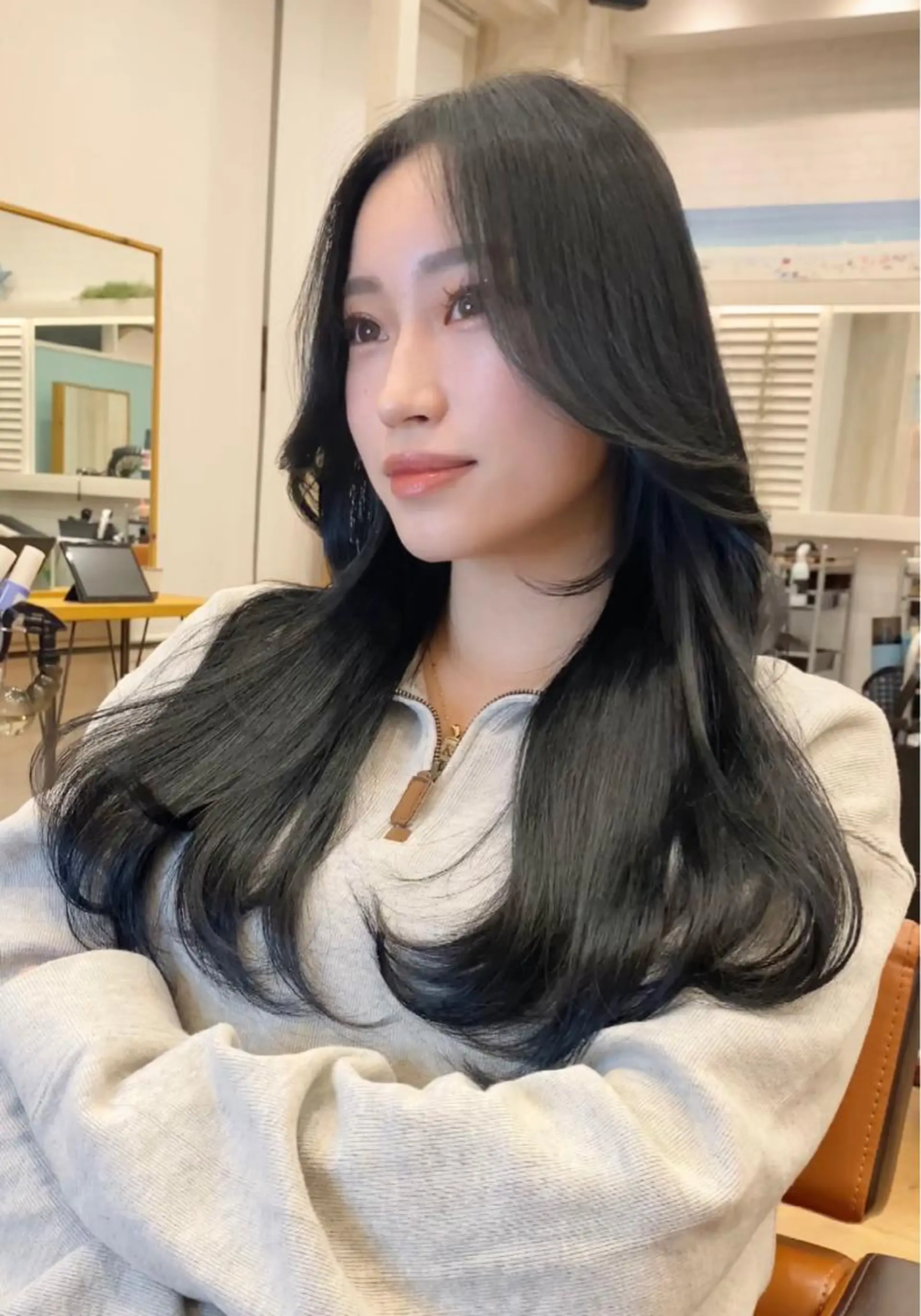 ロング カラー 韓国風ヘア レイヤーカット カット ヘアカラー トリートメント レイヤーカット/ 髪質改善特化のヘアスタイル