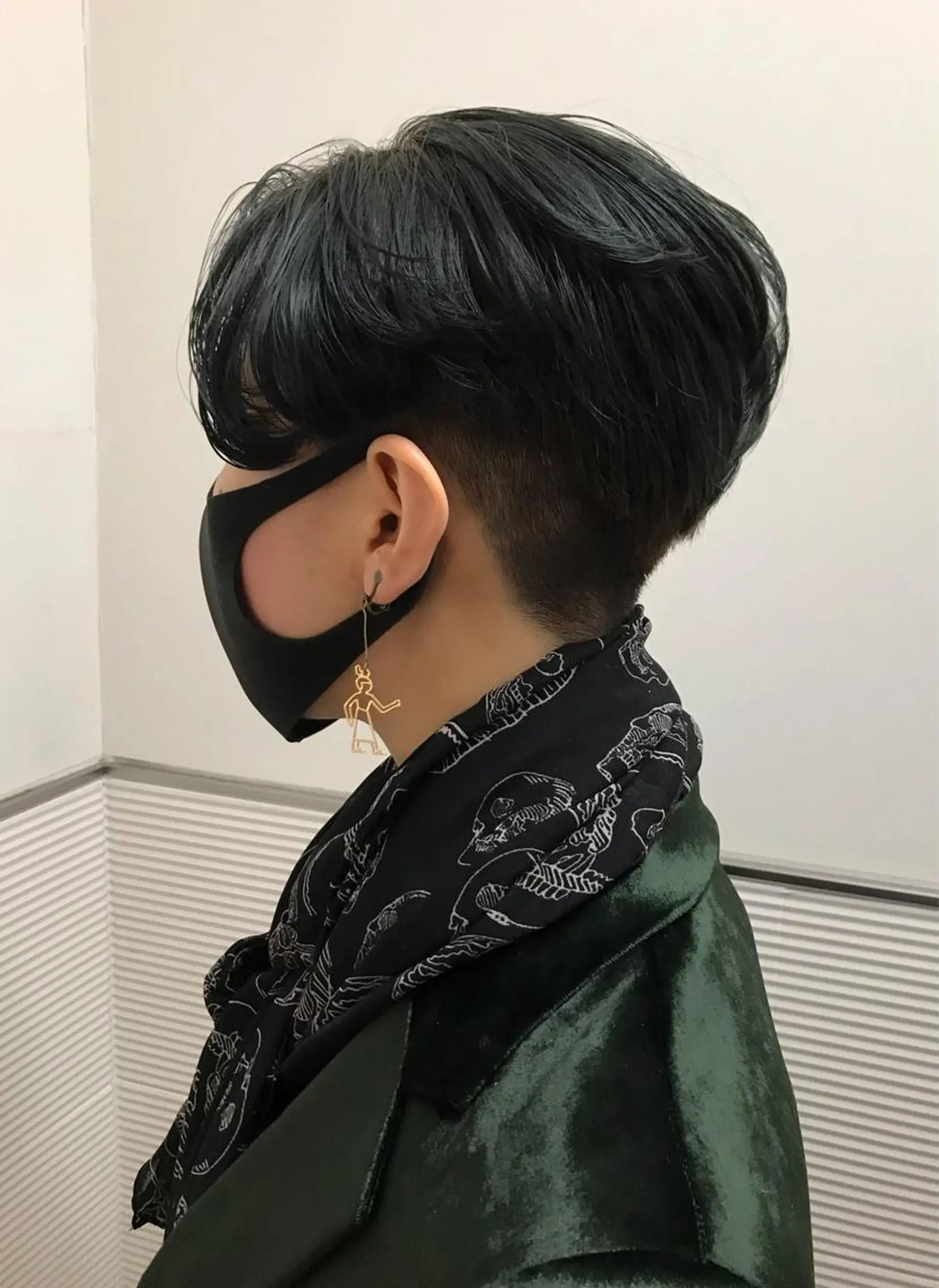 ショート カラー 千葉 慎也のヘアスタイル