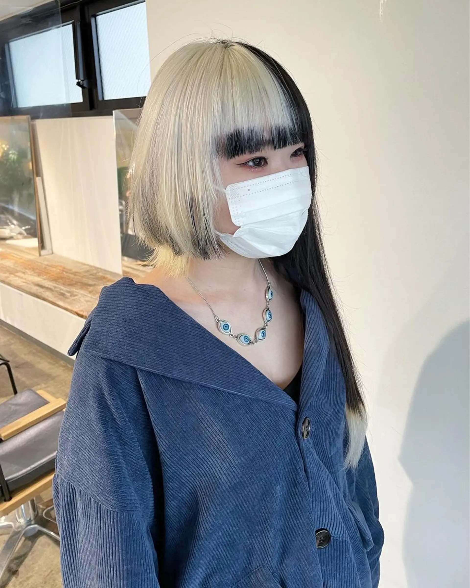 ロング カラー 黒髪 デザインカラー ヘアカラー トリートメント ハイトーン/レイヤー /ケアブリーチ石川治のヘアスタイル