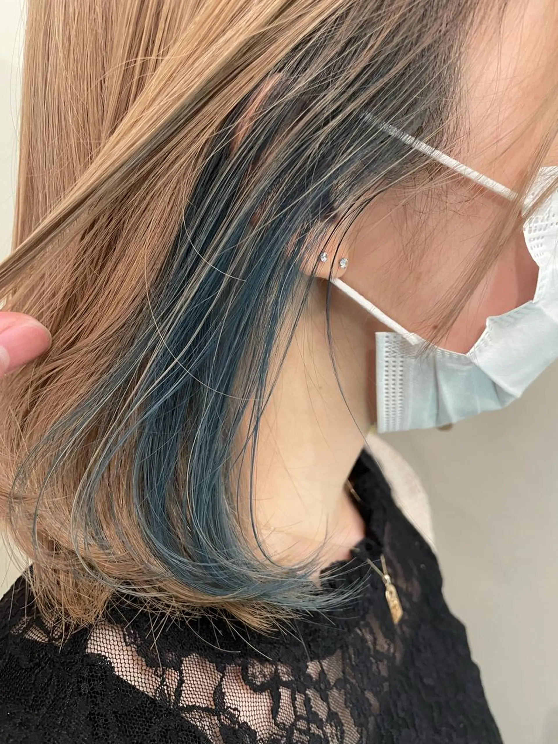 カラー 岬 弘人のヘアスタイル