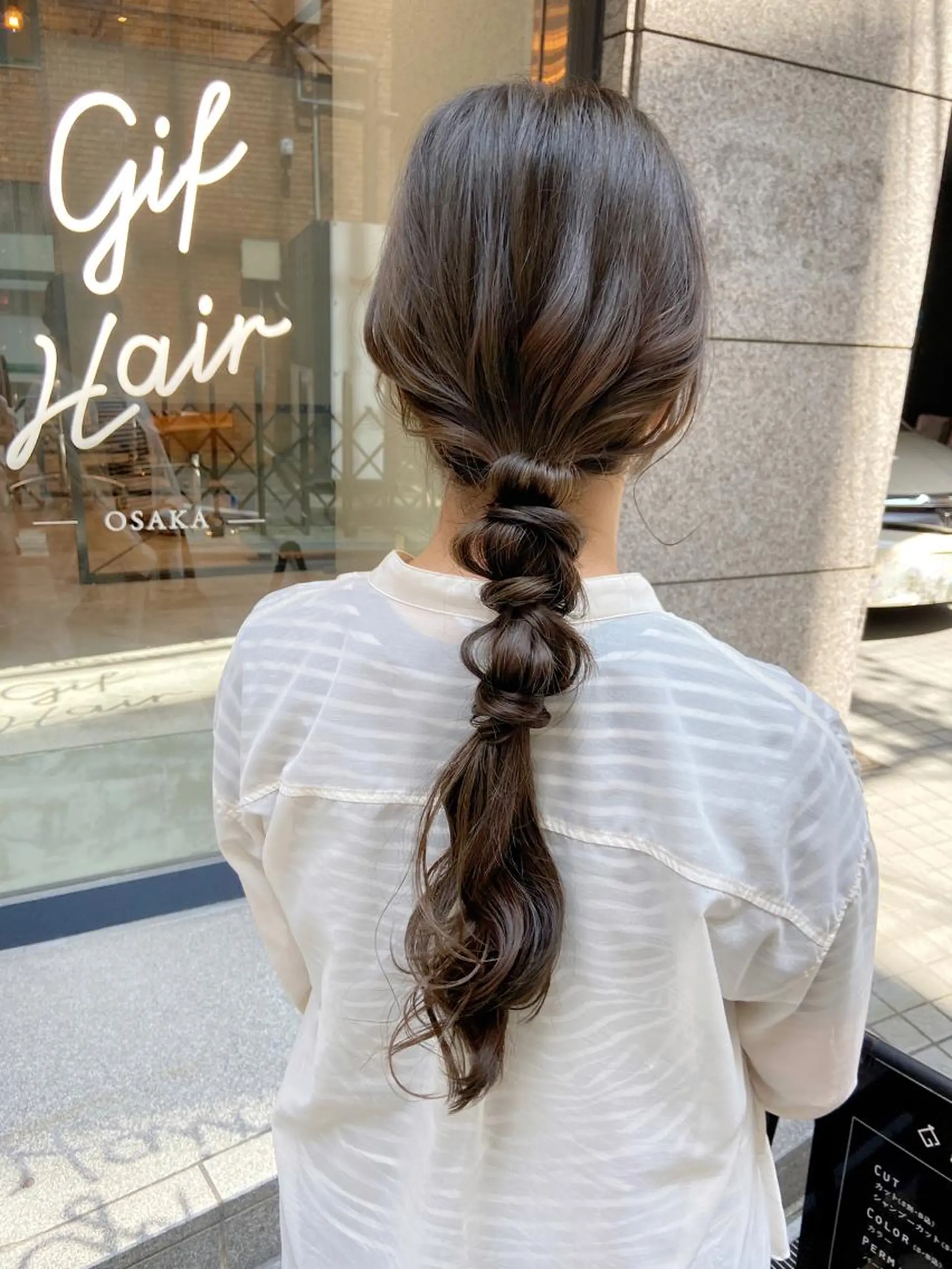 ロング カラー ベージュカラー オリーブベージュ ノイシキ サキのヘアスタイル