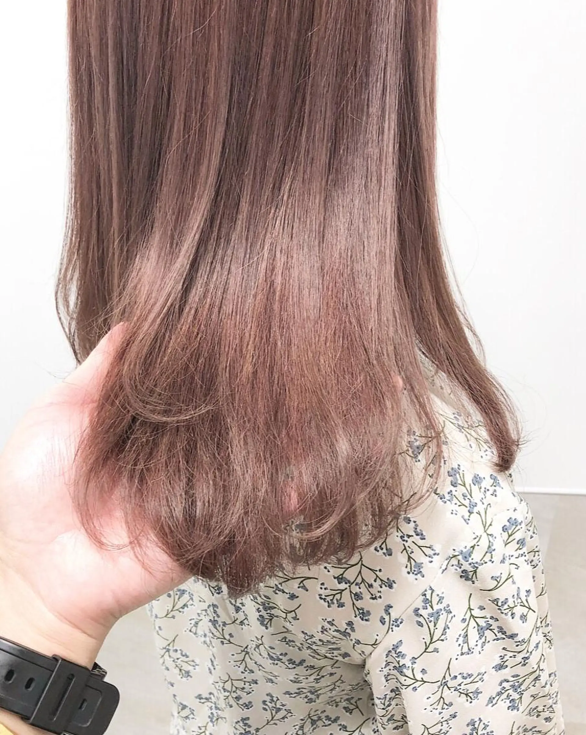 セミロング カラー ブリーチ ブラウンカラー autre所属・大久保 ひでなりのヘアスタイル