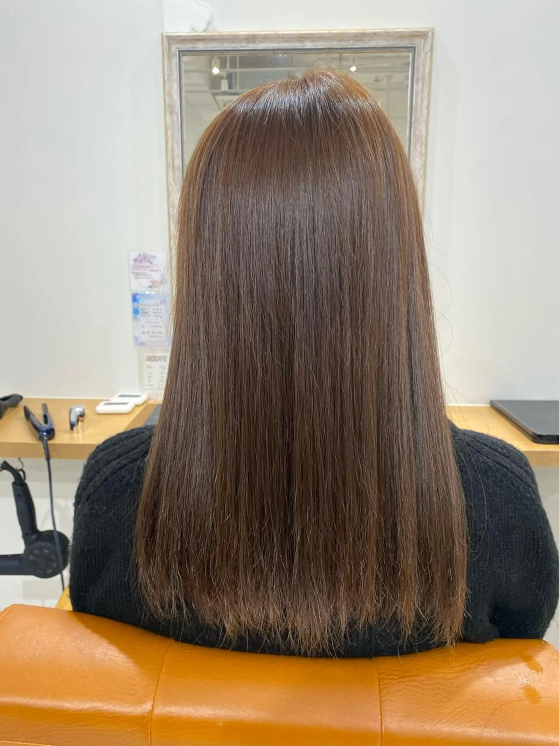 セミロング パーマ 縮毛矯正 山﨑 燦人のヘアスタイル