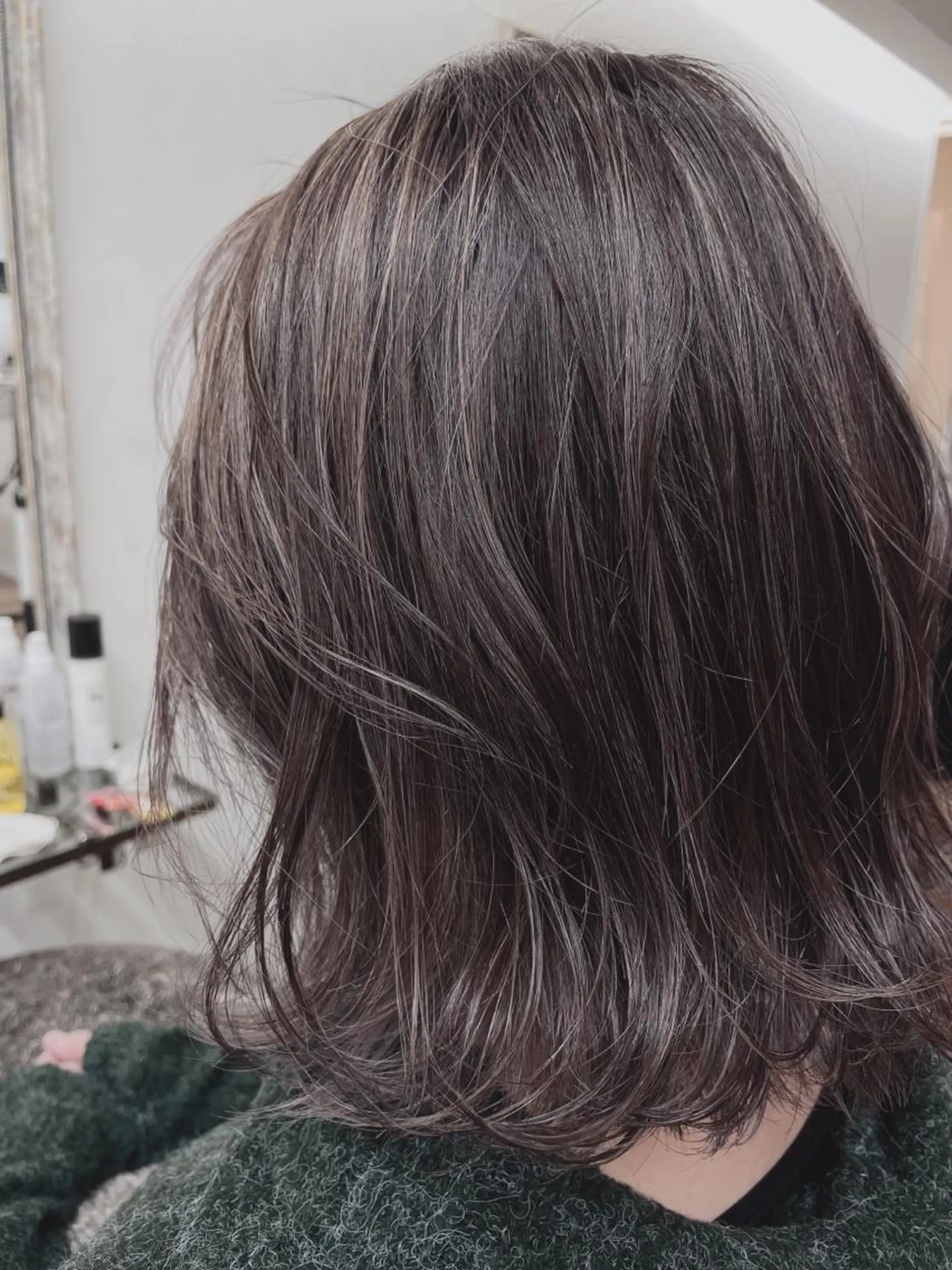 ミディアム カラー ハイライトカラー ハイライト ヘアカラー トリートメント TOWA 野村　コウダイのヘアスタイル