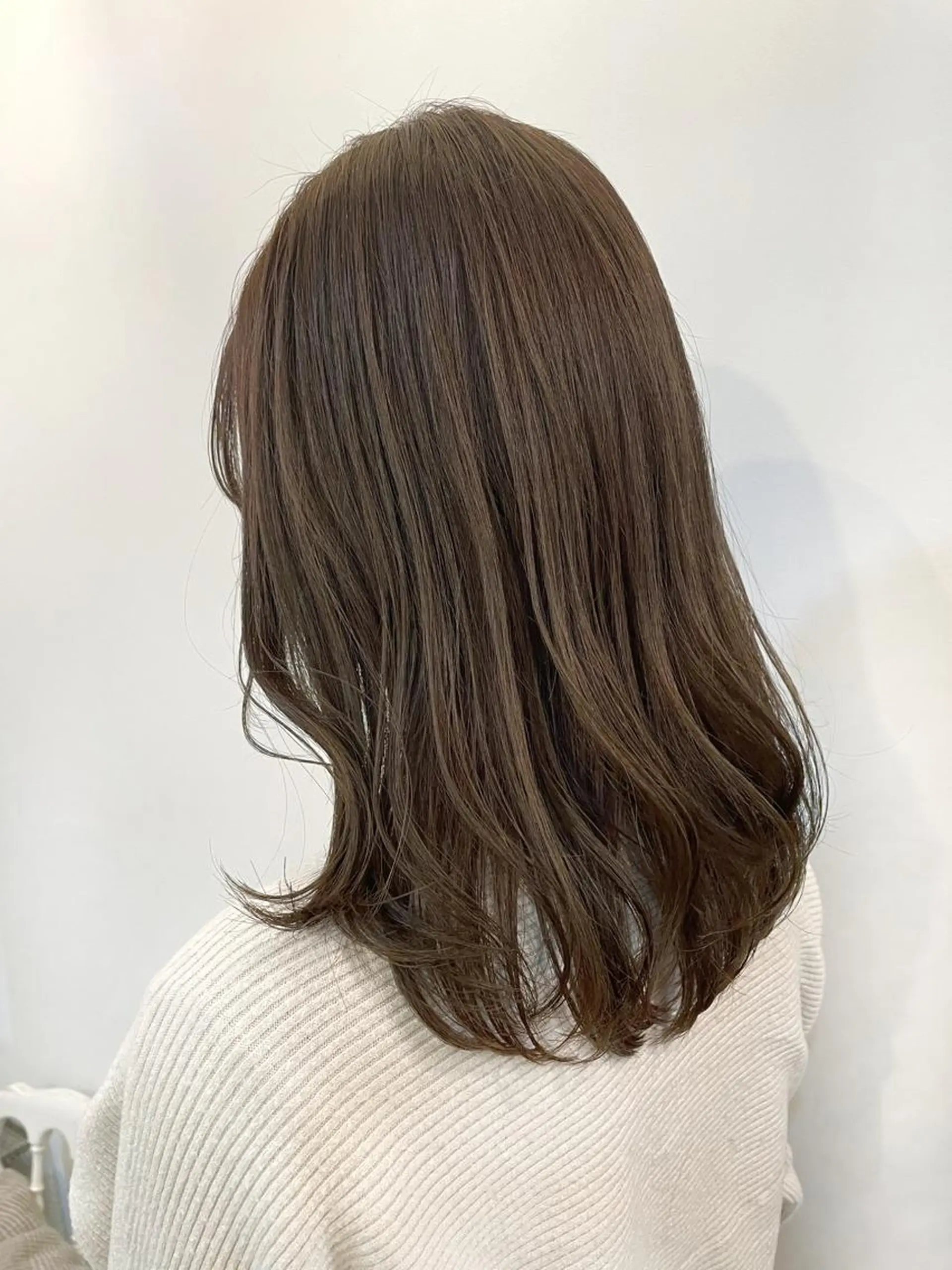 ロング カラー ベージュカラー ハイライトカラー ハイライト カット ヘアカラー HIROKI ” stylistのヘアスタイル