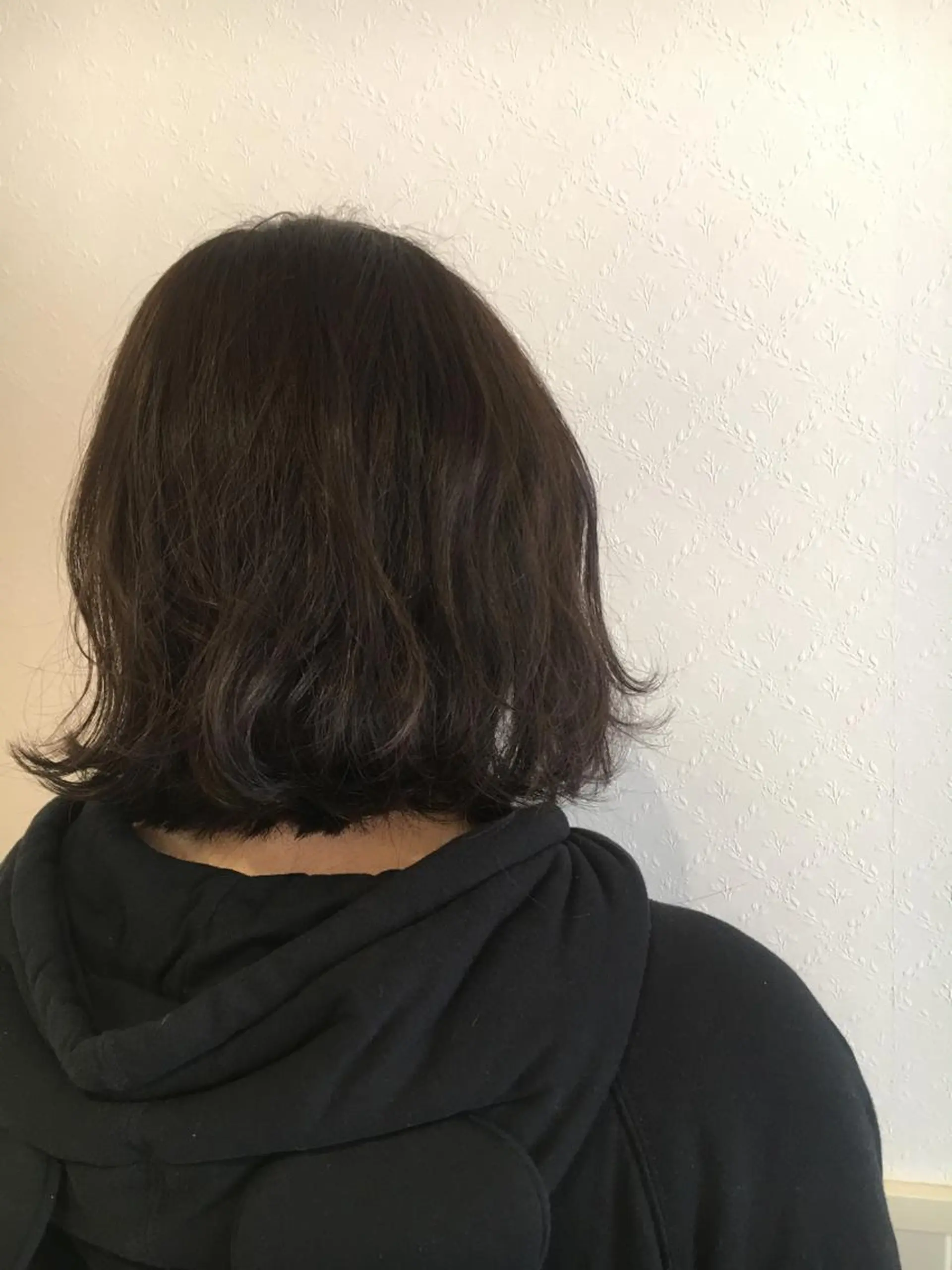 ミディアム カラー 宮内 真乃のヘアスタイル