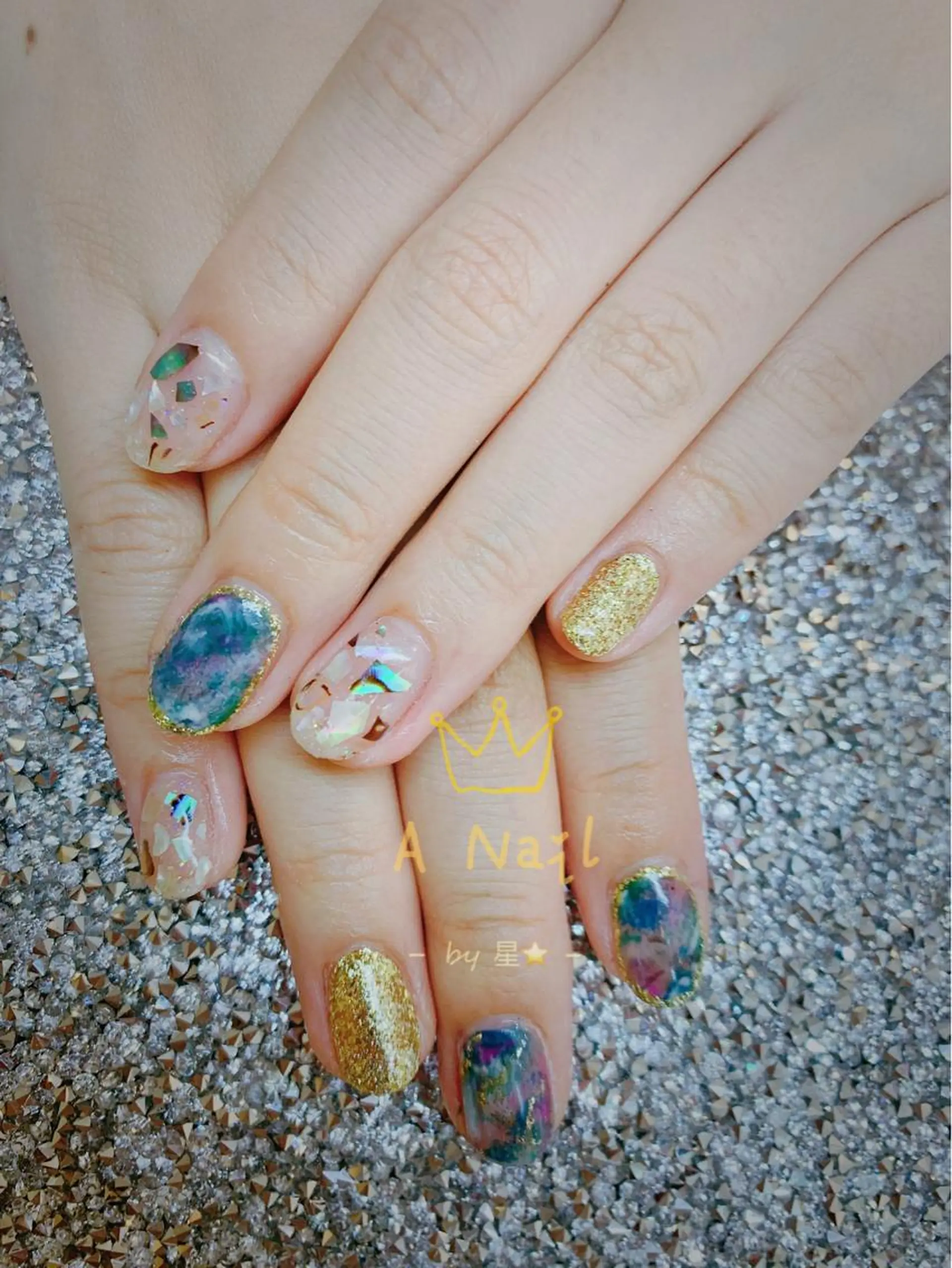 ネイル AIRA  Eyelash&Nail所属・汐 xi.のネイルデザイン