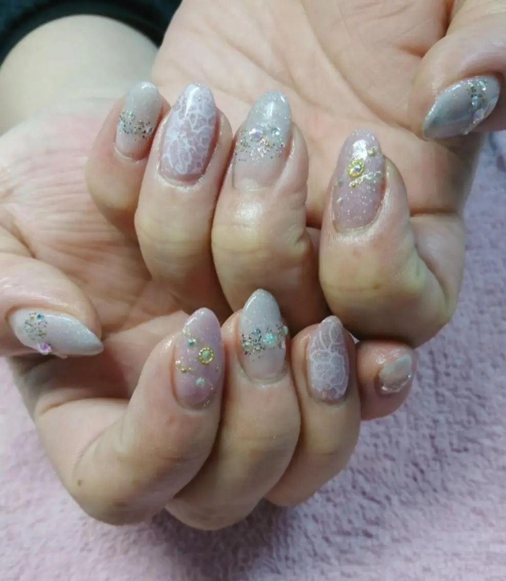 ネイル LUANA TAKAHASHIのネイルデザイン