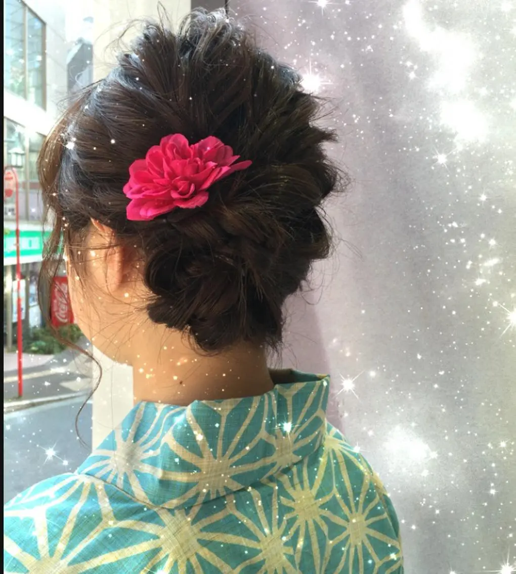ヘアアレンジ 浴衣 yaya✂︎ 美髪/艶カラーのヘアスタイル