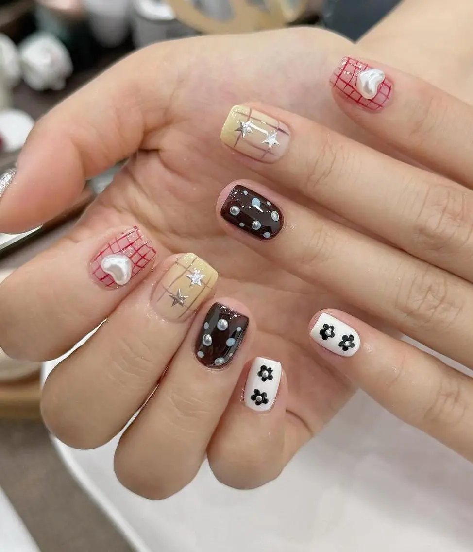 ネイル アートネイル フレンチネイル ジェルネイル グラデーション 韓国ネイル ANNA NAILのネイルデザイン