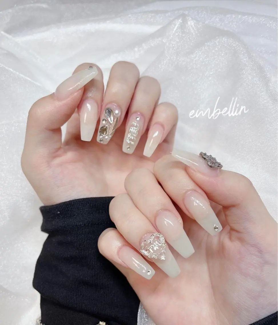 ネイル ハンドネイル emi ♡のネイルデザイン