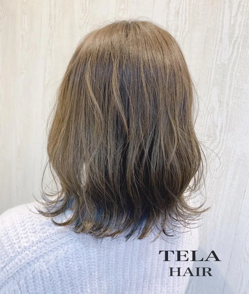 ミディアム カラー ヘアアレンジ アッシュ ミルクティーアッシュ カット HUENEST アカデミーサロンのヘアスタイル