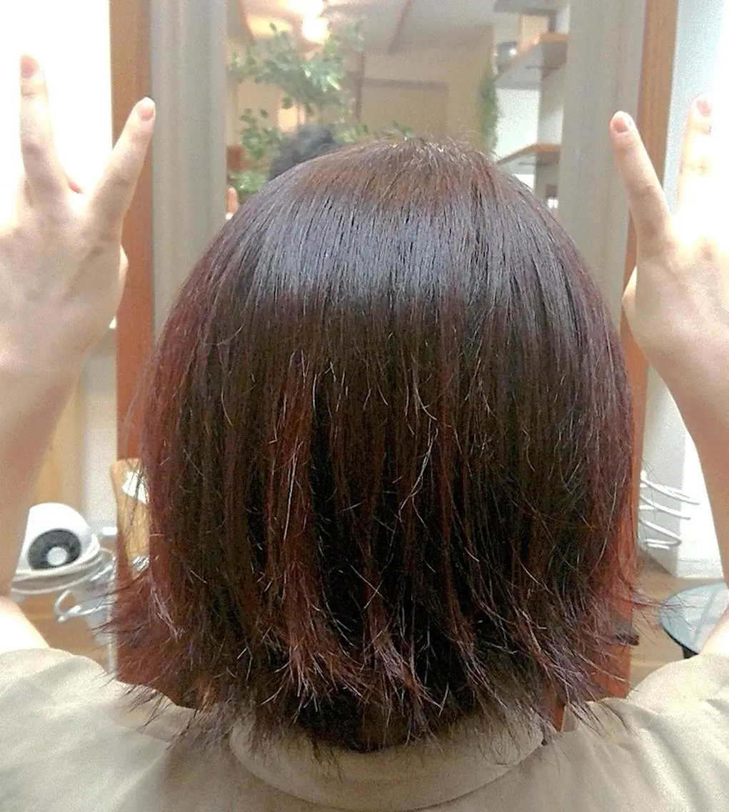 ショート カット ヘアカラー トリートメント 渡辺 康行のヘアスタイル