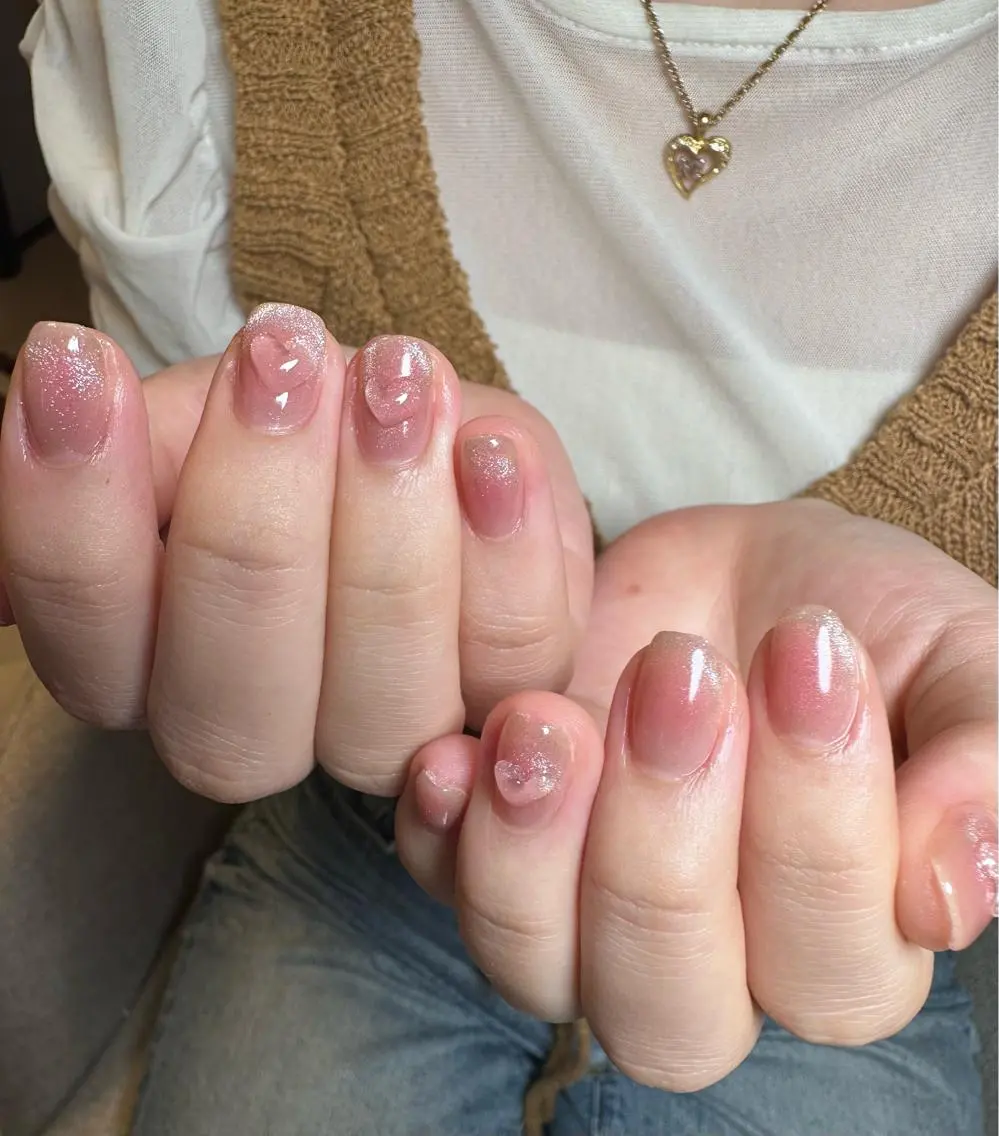 ネイル ニュアンスネイル ハンドネイル ハンドケア Atelier Ariのネイルデザイン