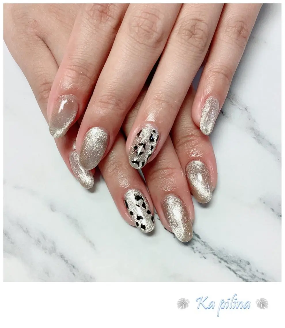 ネイル アニマル柄 マグネットネイル Nail salon Ka pilinaのネイルデザイン