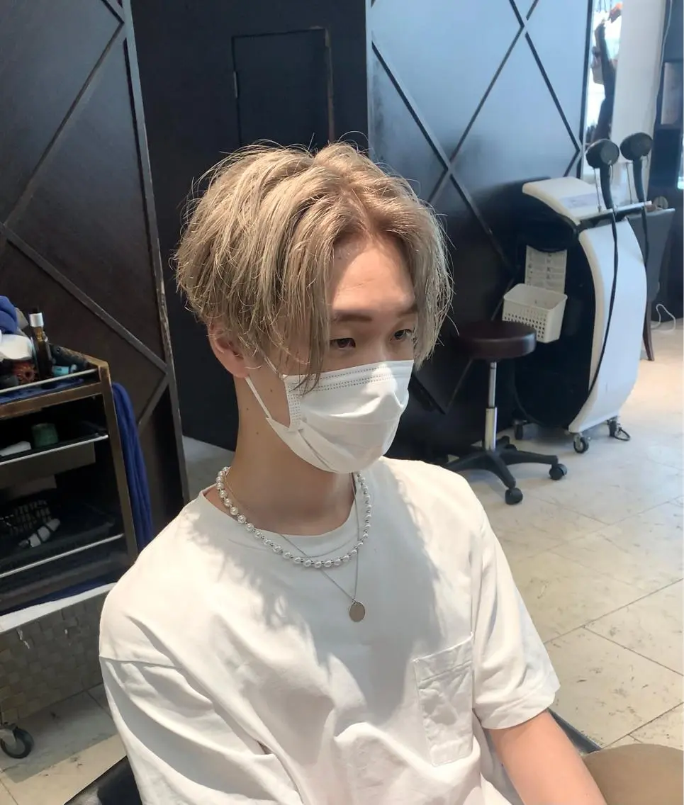 カラー メンズ メンズ韓国風 カット ヘアカラー トリートメント メンズ専門 井藤 雅也のヘアスタイル