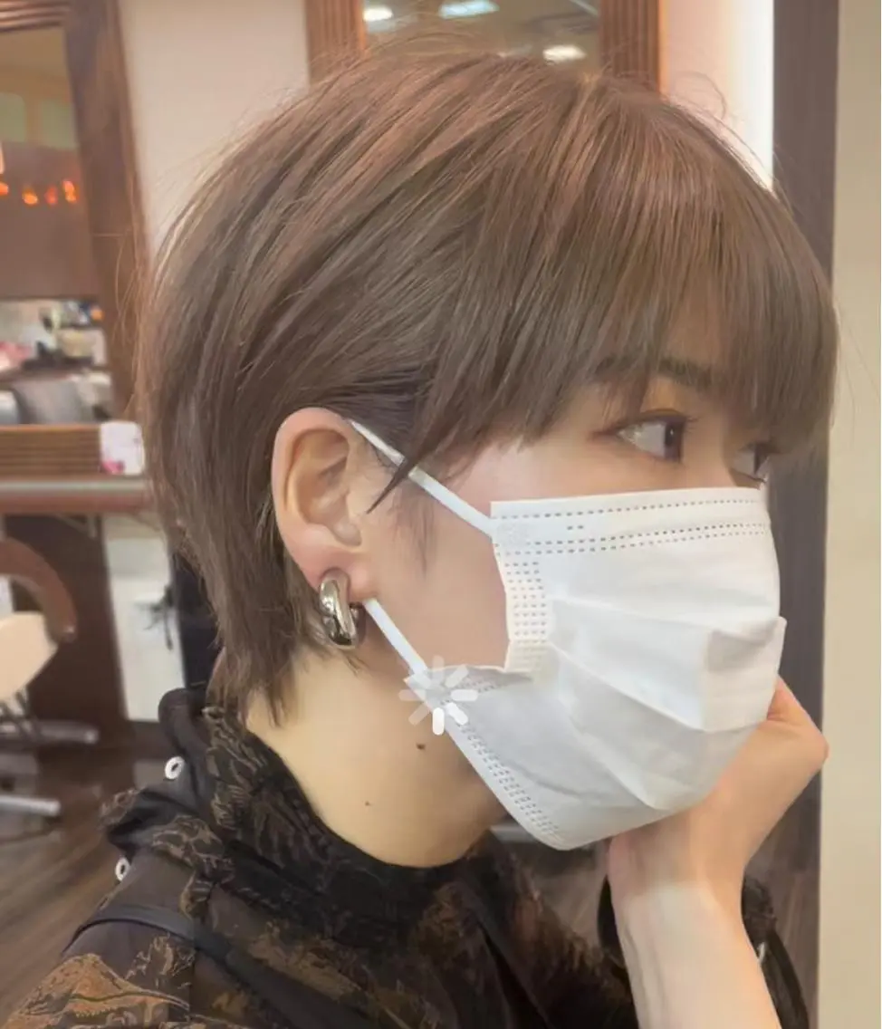 ショート カラー カット ヘアカラー トリートメント 古指 匠巳のヘアスタイル