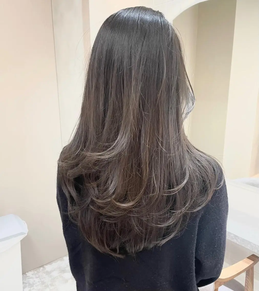 ロング レイヤーカット YUKI / レイヤーカット🤍のヘアスタイル
