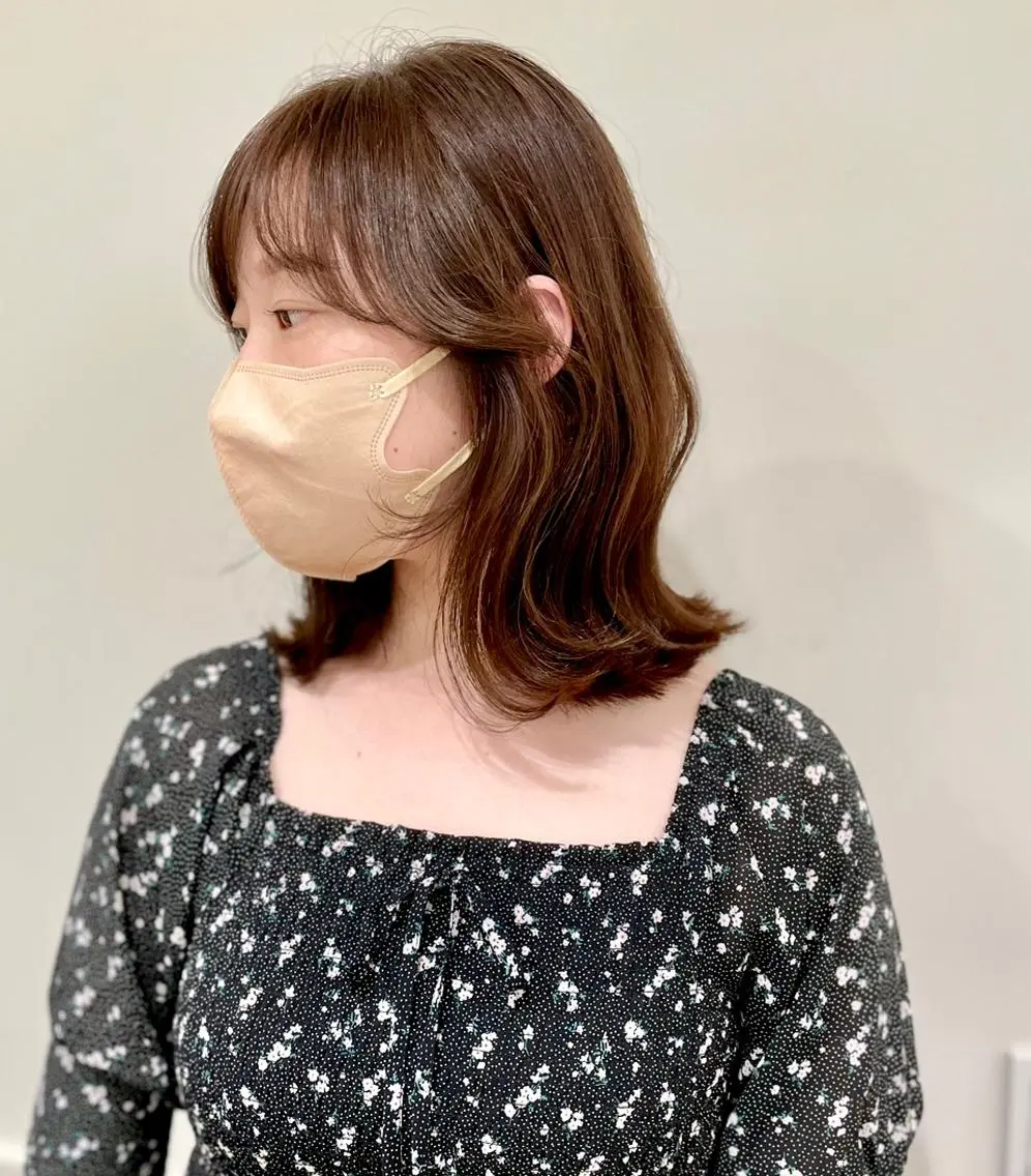 ミディアム カット ヘアカラー トリートメント Yuka ∥ 深層筋 ×睡眠改善ヘッドスパのヘアスタイル