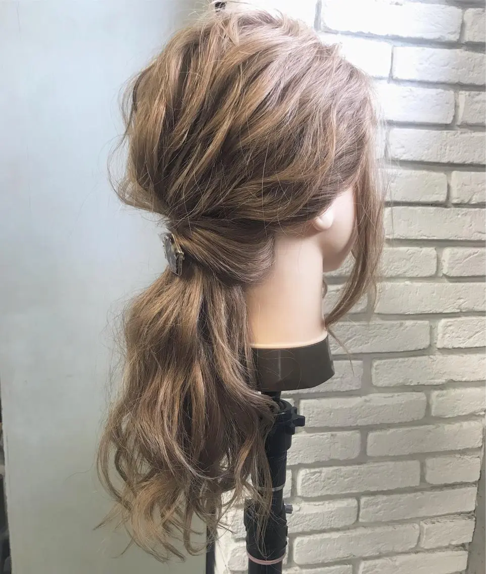 ロング カラー ヘアアレンジ Satsuki ✂︎♡のヘアスタイル